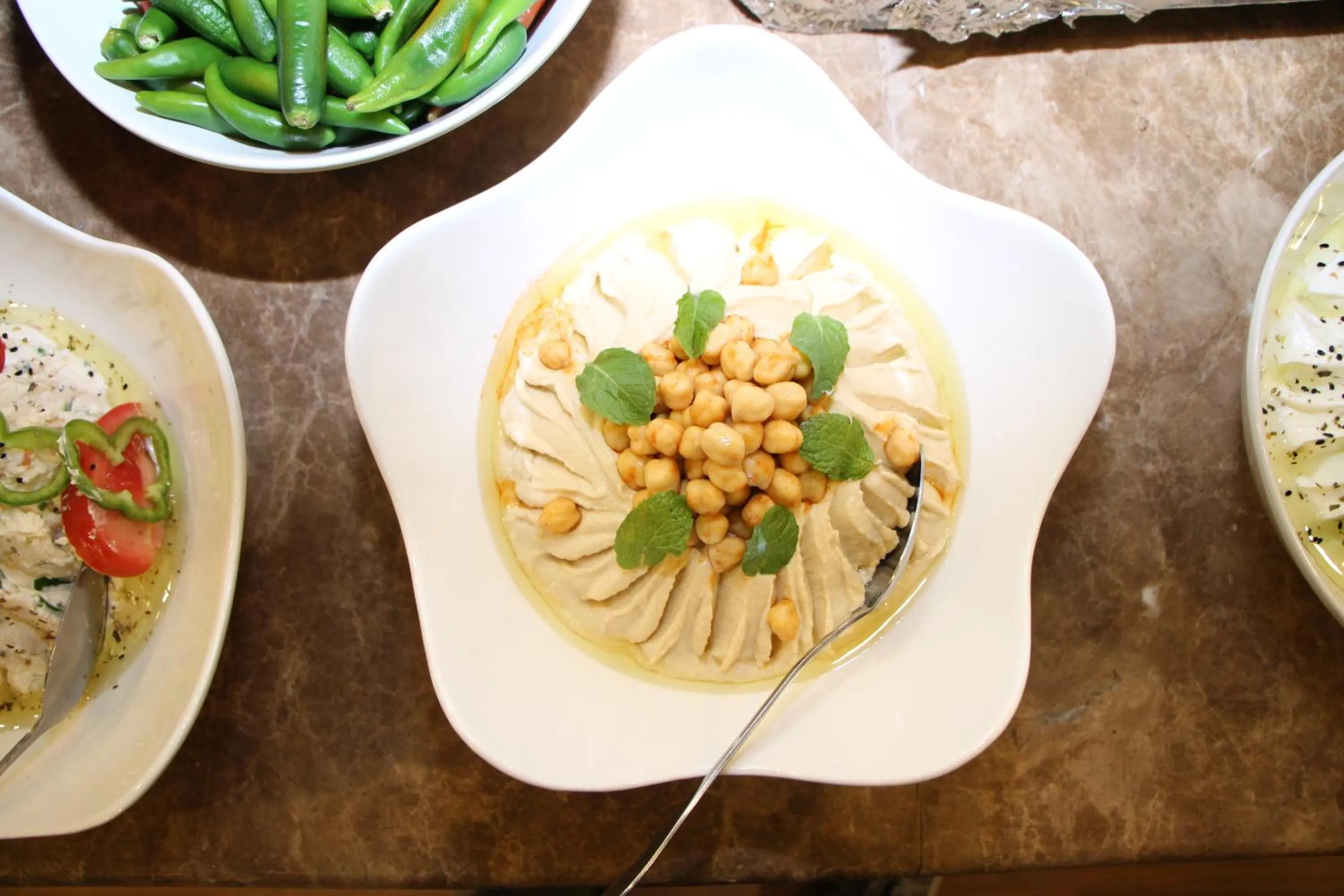 Food and drinks in Almuhaidb Residence Al Jubail