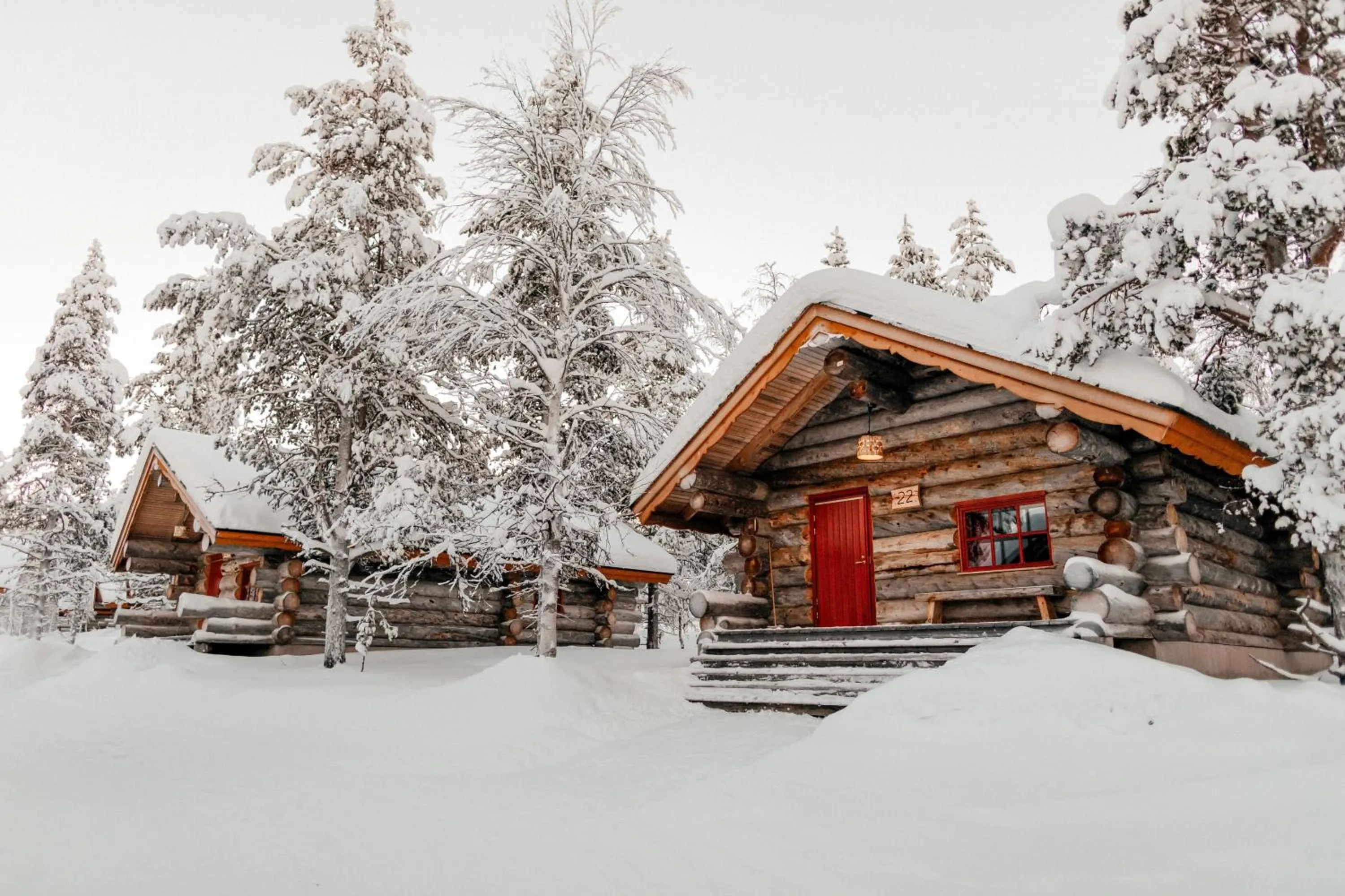 Day in Kakslauttanen Arctic Resort - Igloos and Chalets