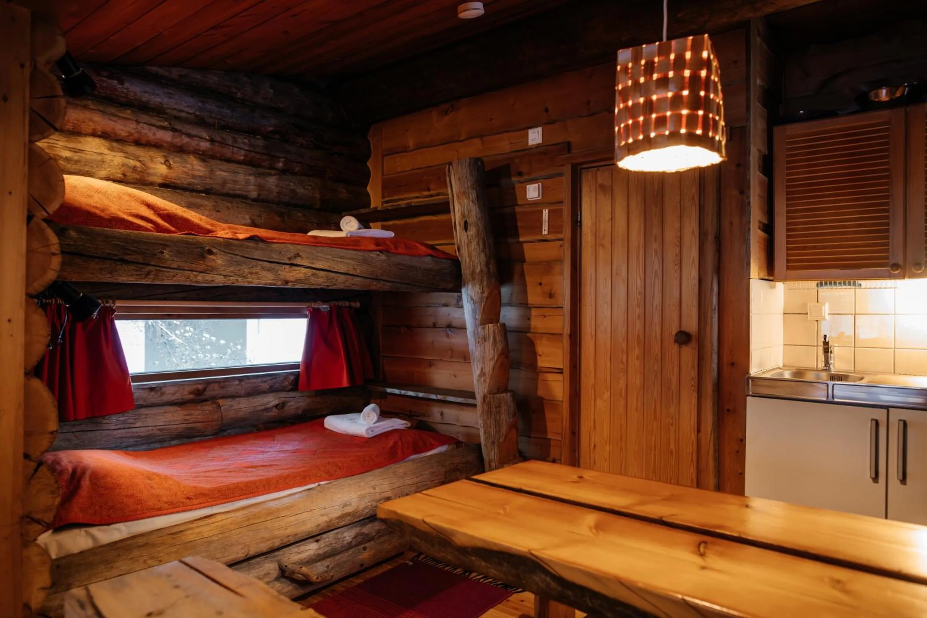Kitchen or kitchenette, Bed in Kakslauttanen Arctic Resort - Igloos and Chalets