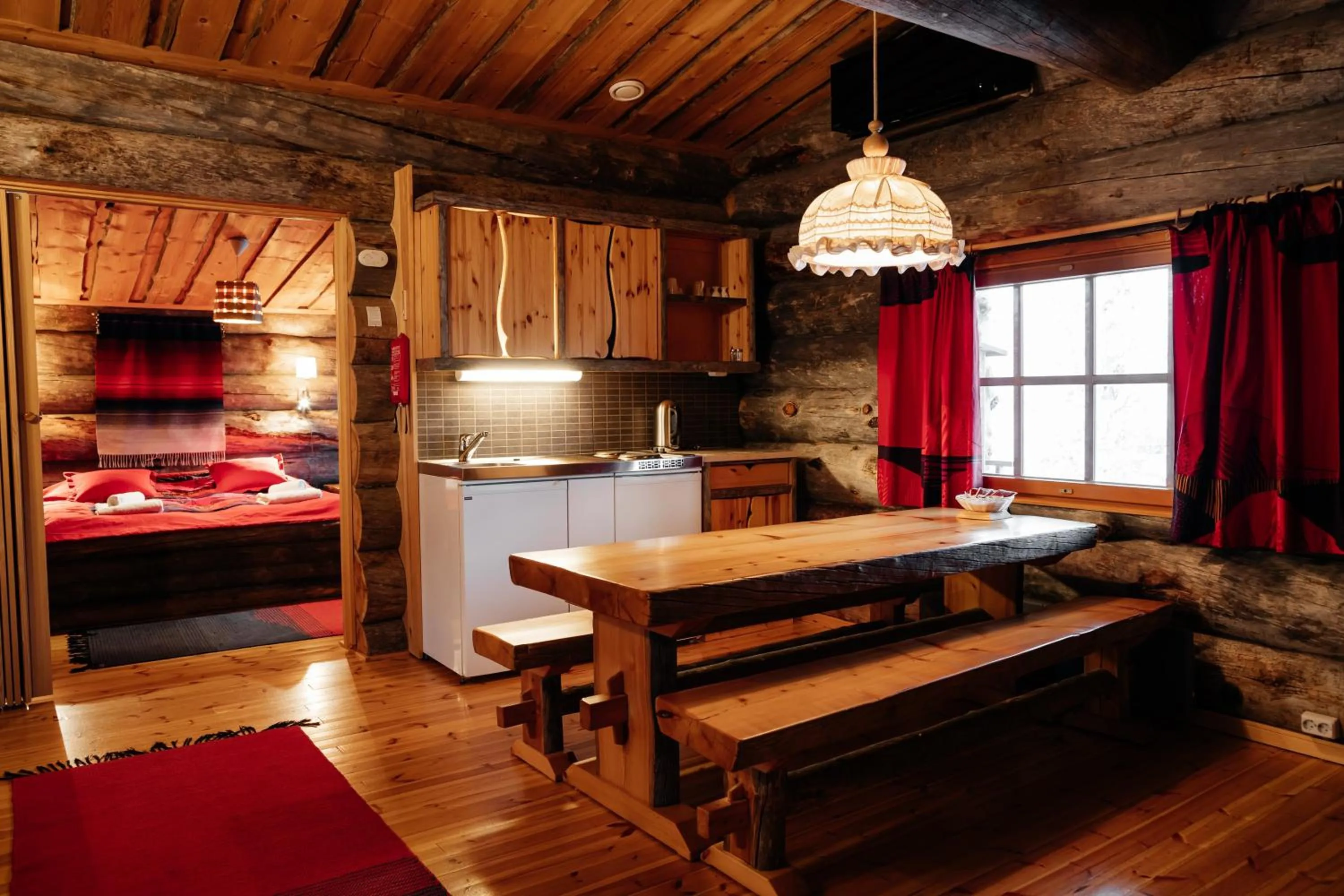 Coffee/tea facilities, Bed in Kakslauttanen Arctic Resort - Igloos and Chalets