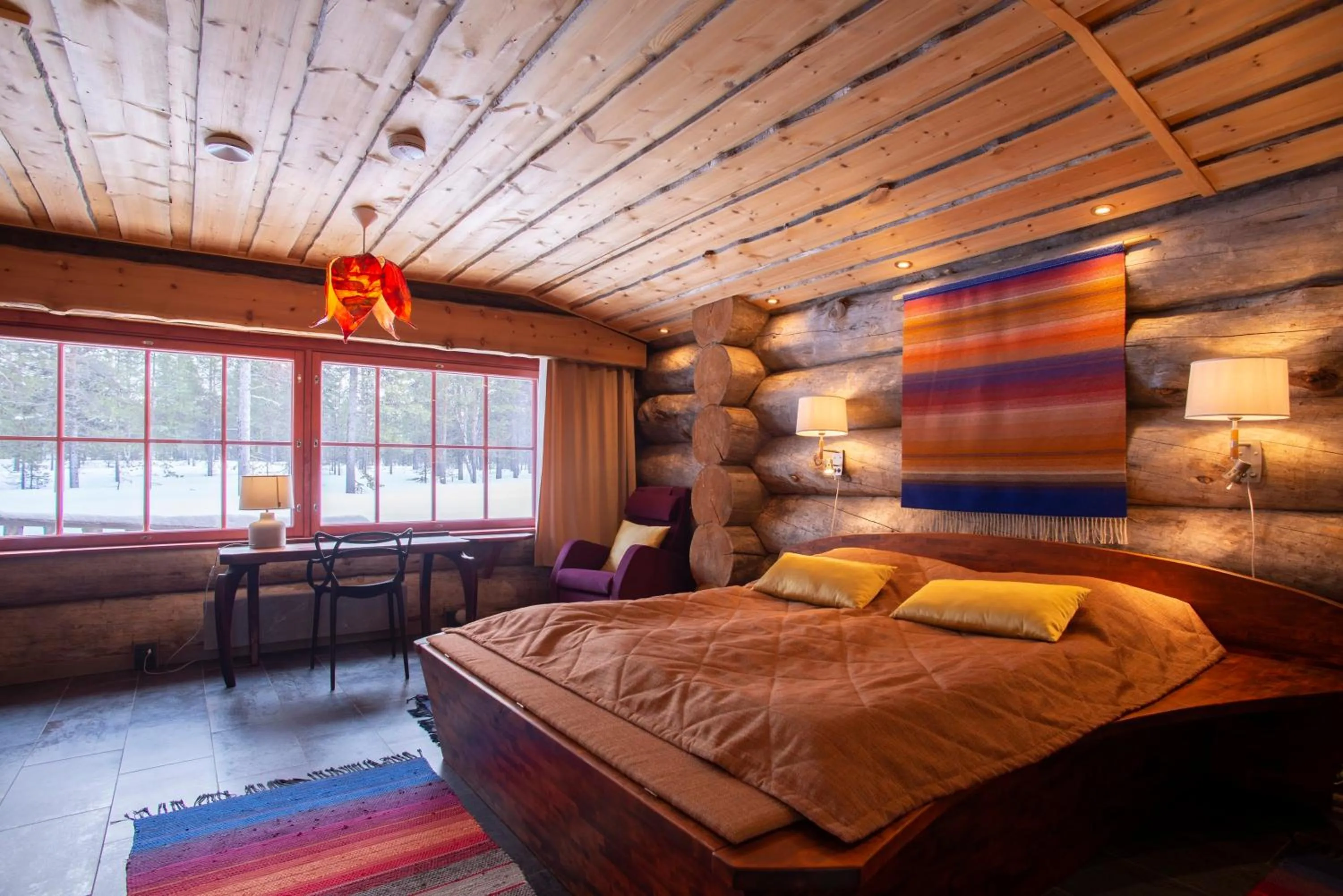 Bedroom, Bed in Kakslauttanen Arctic Resort - Igloos and Chalets