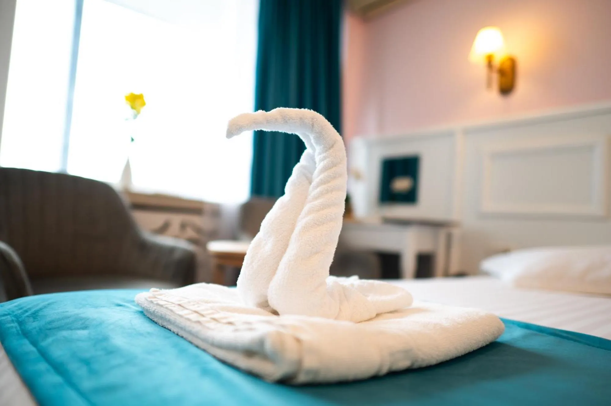 towels, Bed in Hotel Parc