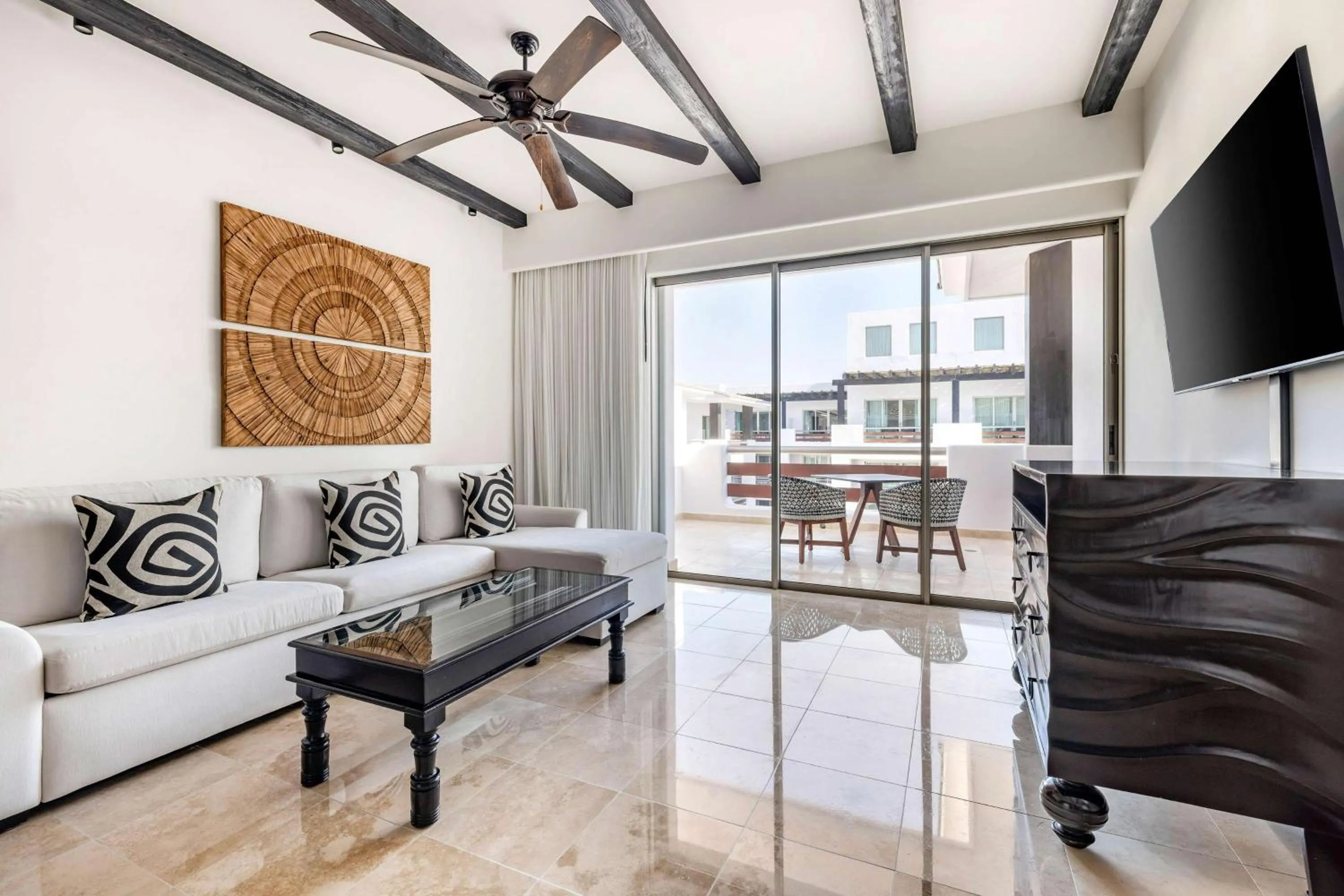 Living room in Hilton Vacation Club Cabo Azul Los Cabos