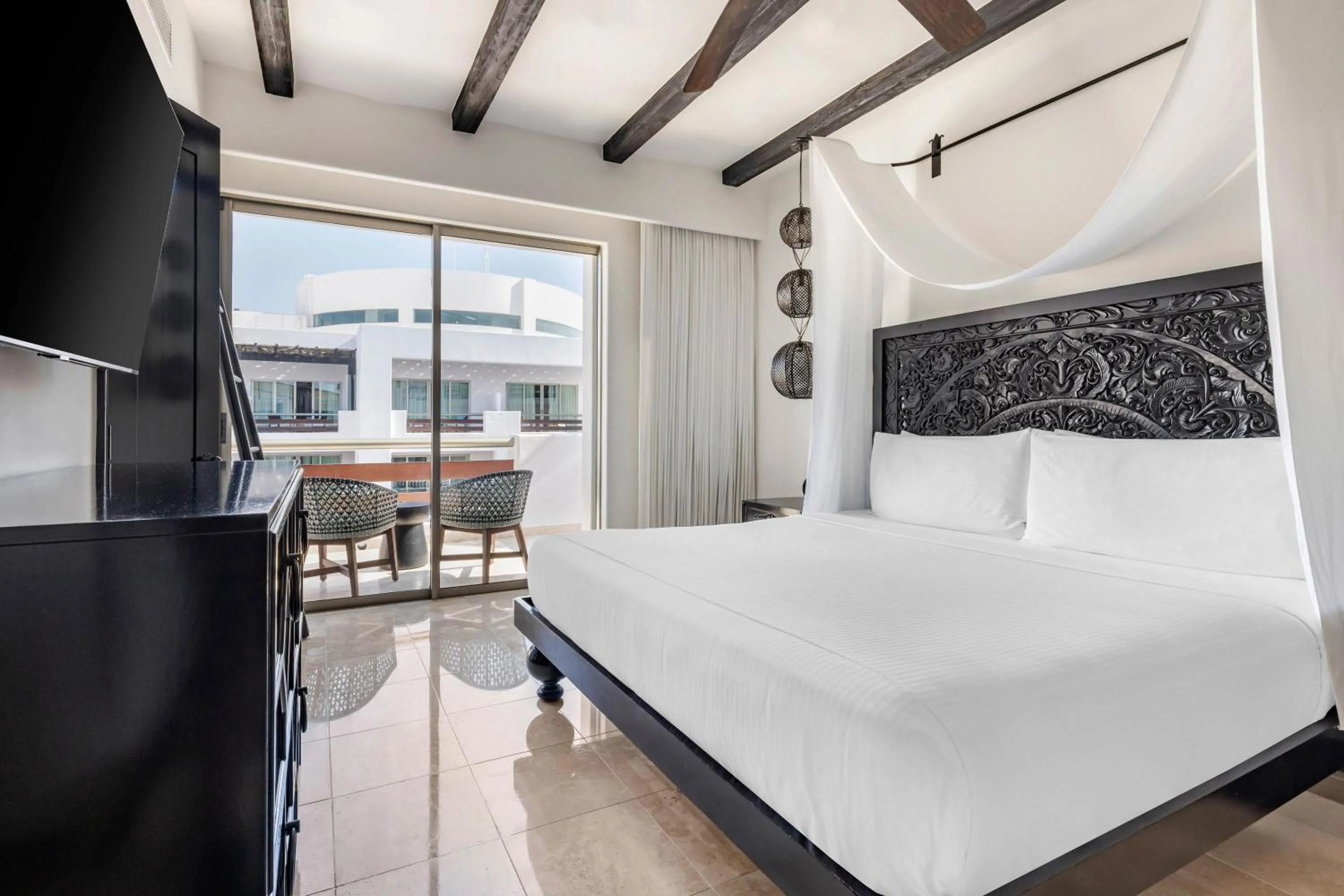 Bedroom, Bed in Hilton Vacation Club Cabo Azul Los Cabos