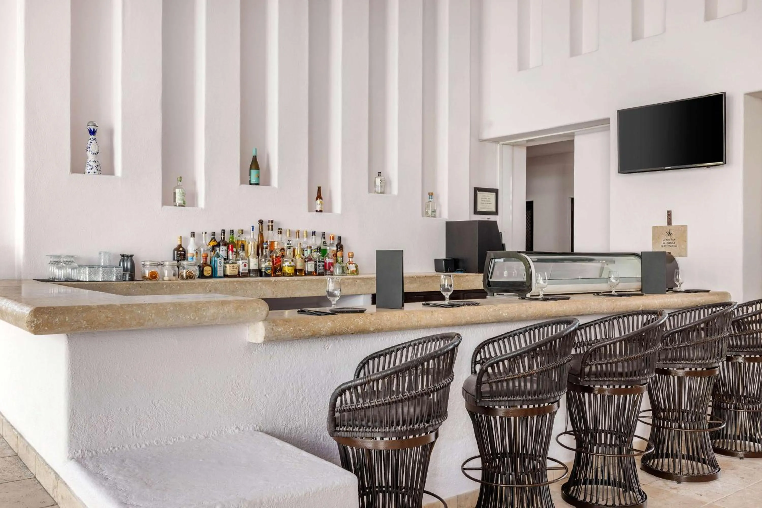 Lounge or bar in Hilton Vacation Club Cabo Azul Los Cabos