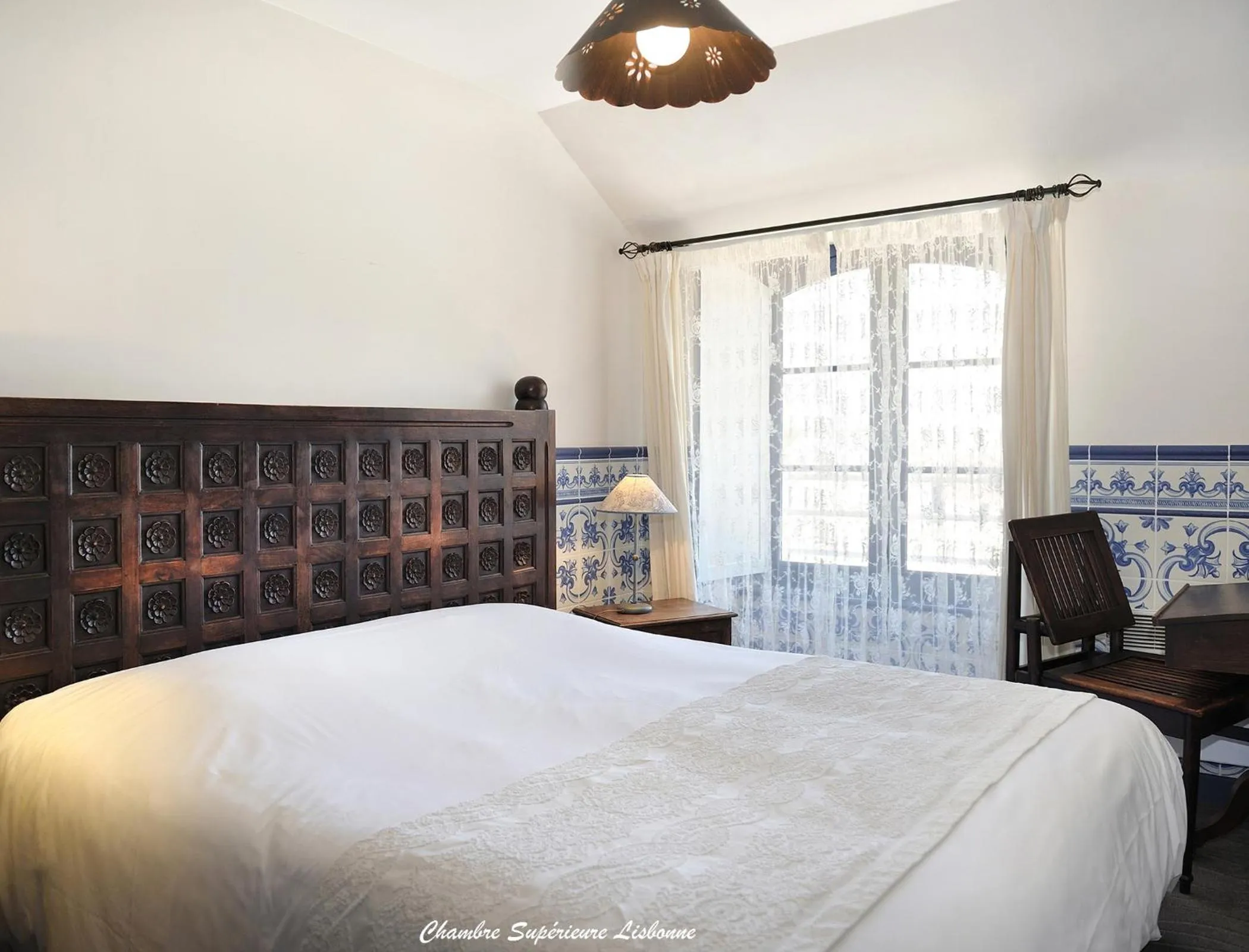 Day, Bed in Hôtel & Spa du Domaine des Thômeaux, The Originals Relais