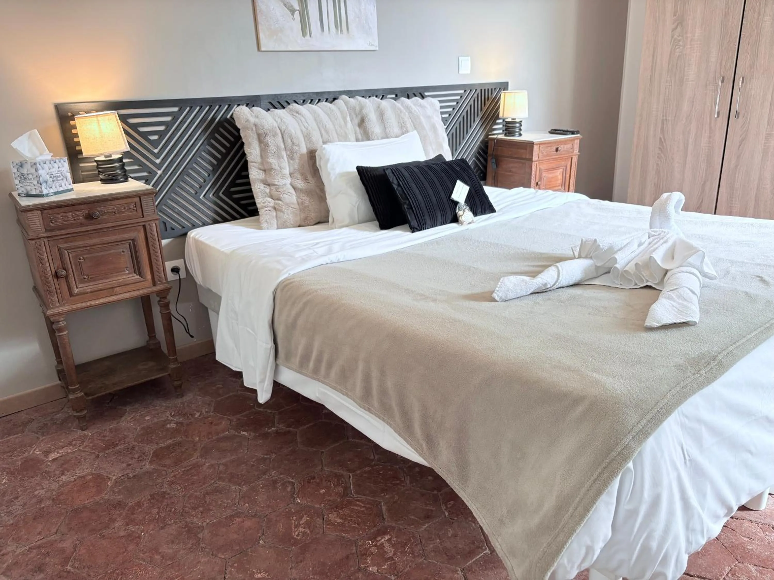 Bed in Au Richebourg Nogent