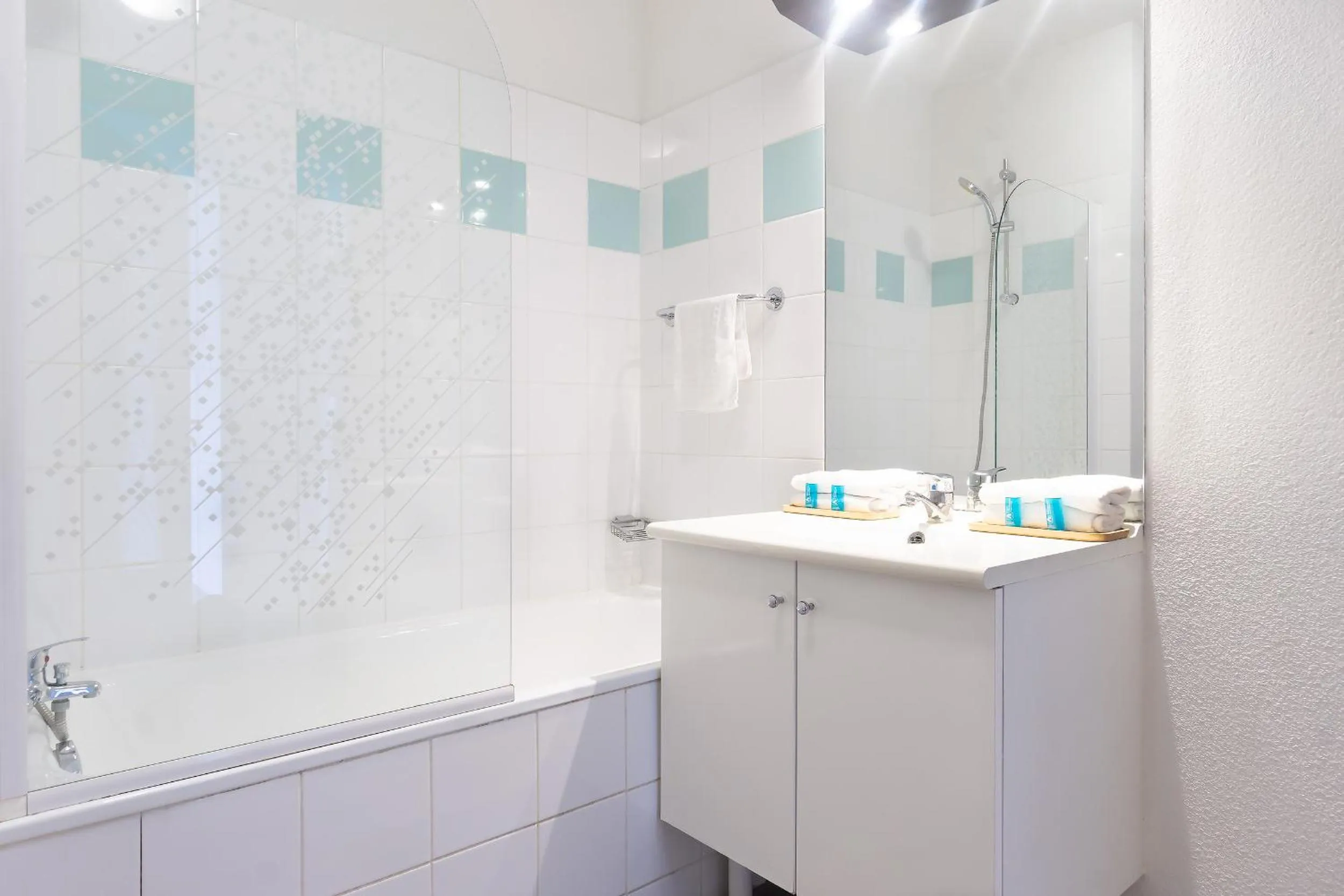 Bathroom in City Résidence Ivry