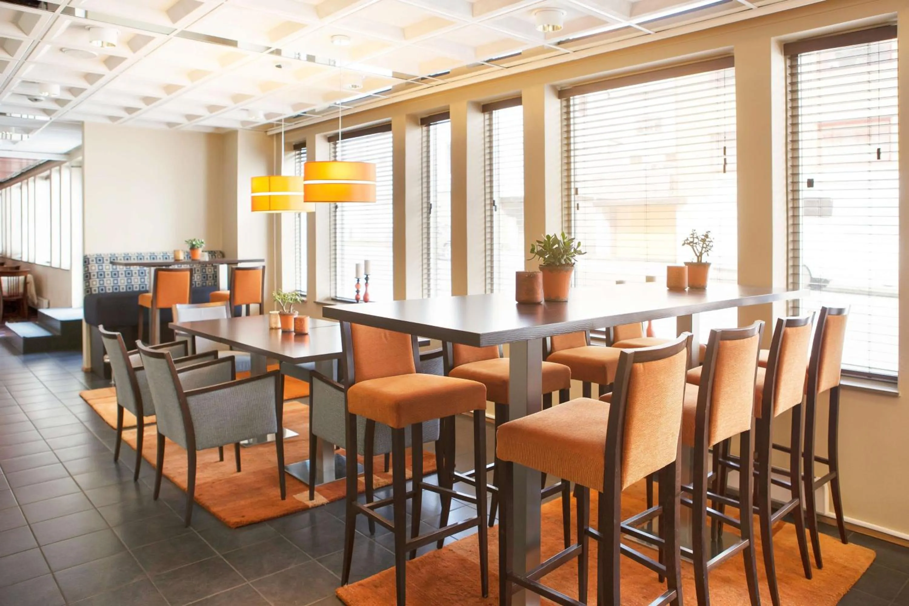 Lounge or bar in Scandic Honningsvåg