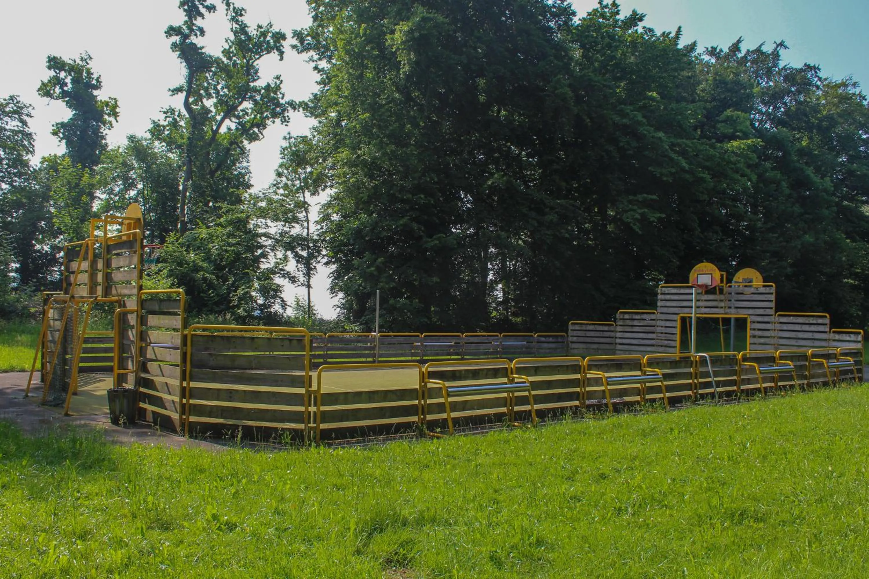 Spring in Crêt-Bérard