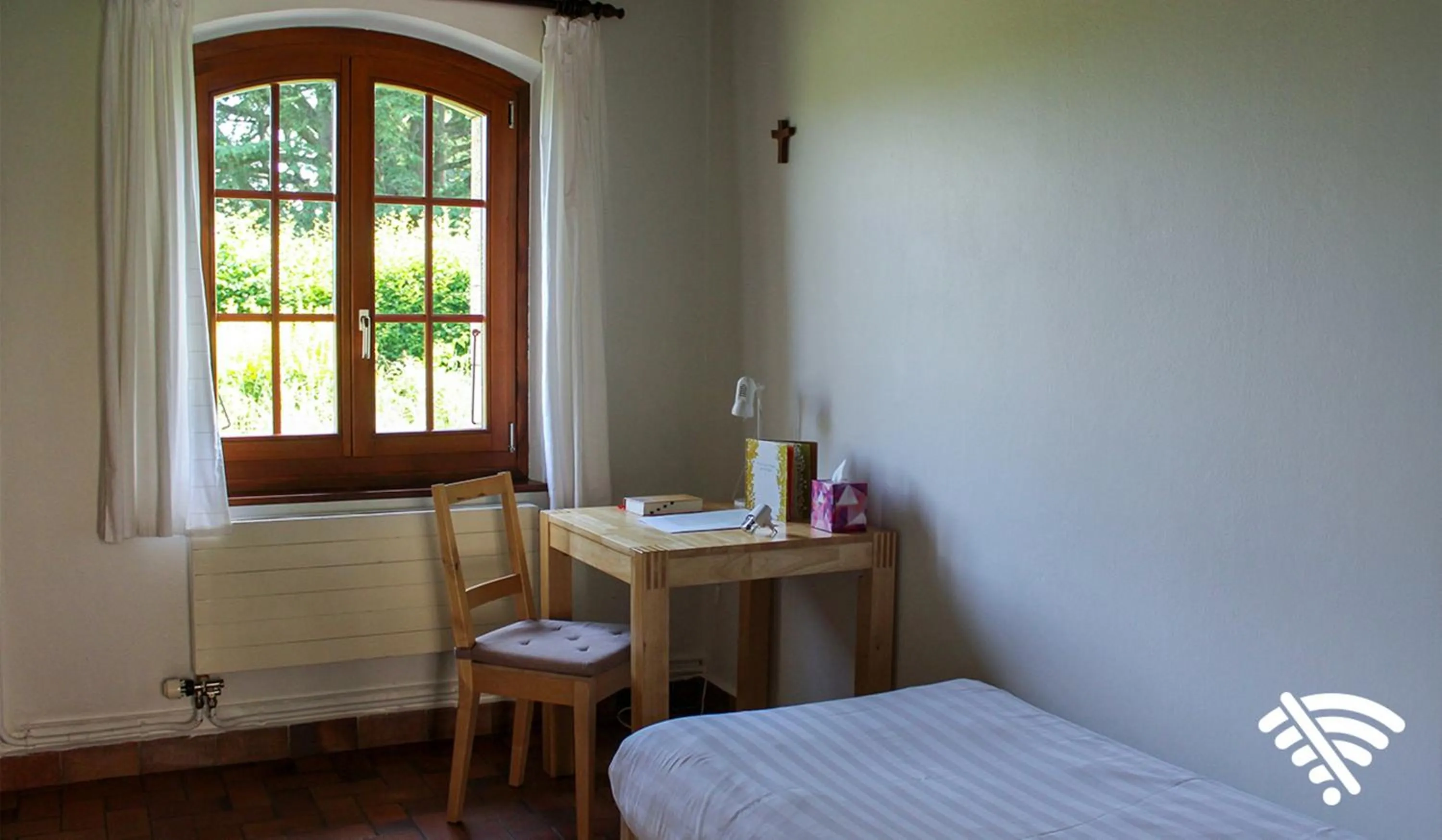 Bedroom, Bed in Crêt-Bérard