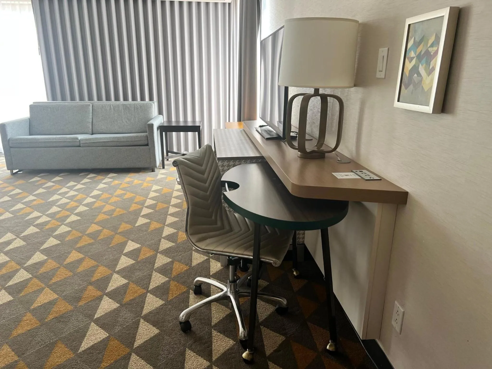 Photo of the whole room in Holiday Inn Toronto Airport East by IHG