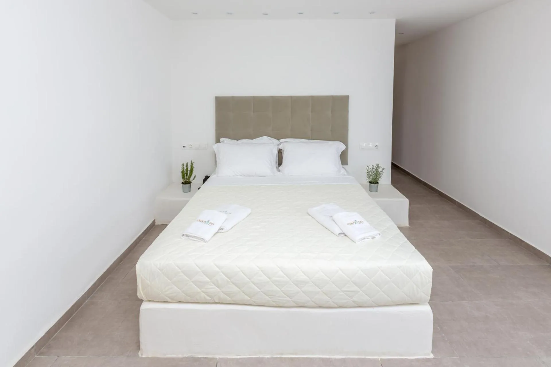 Bed in Anamar Kea Boutique