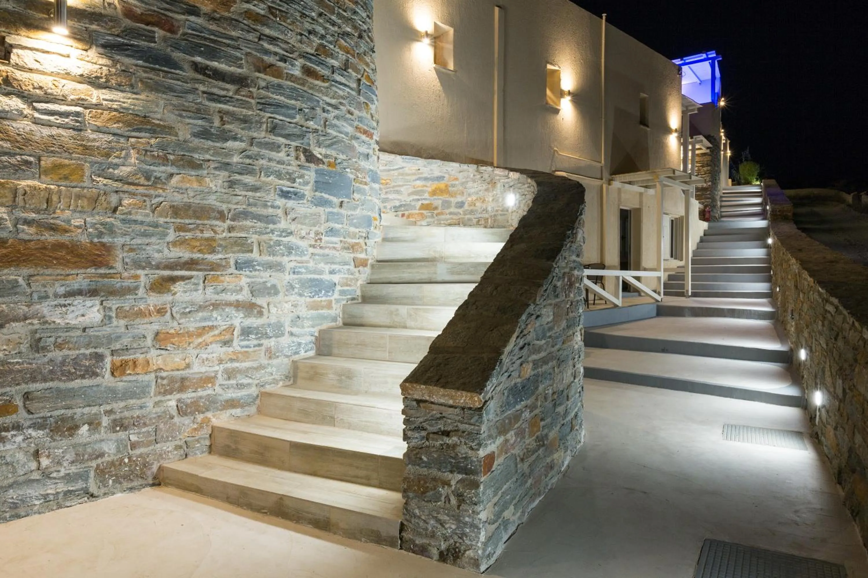 Facade/entrance in Anamar Kea Boutique