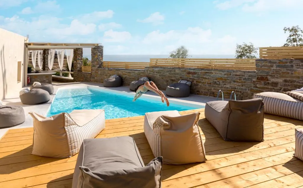 Swimming pool in Anamar Kea Boutique