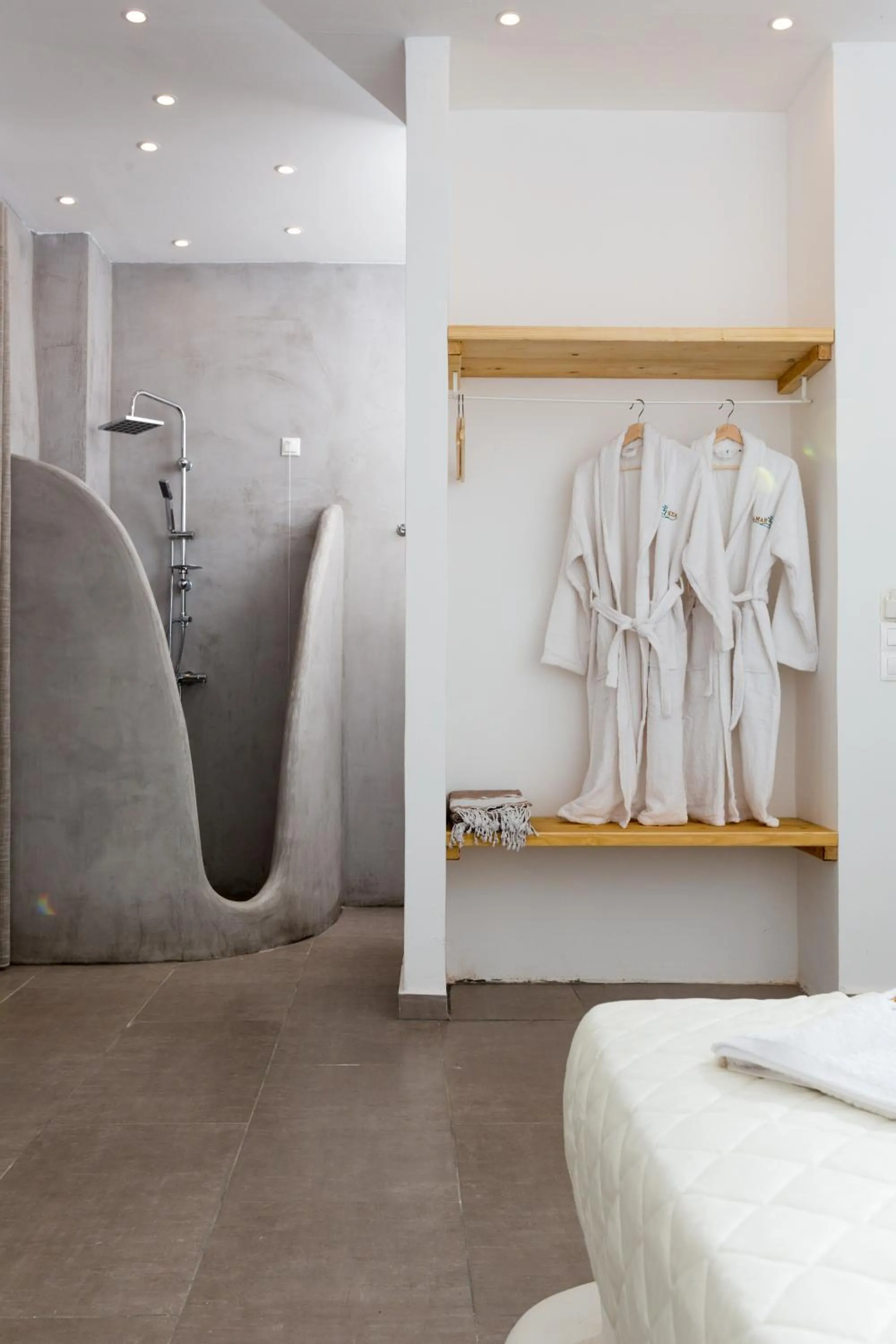 Bathroom in Anamar Kea Boutique