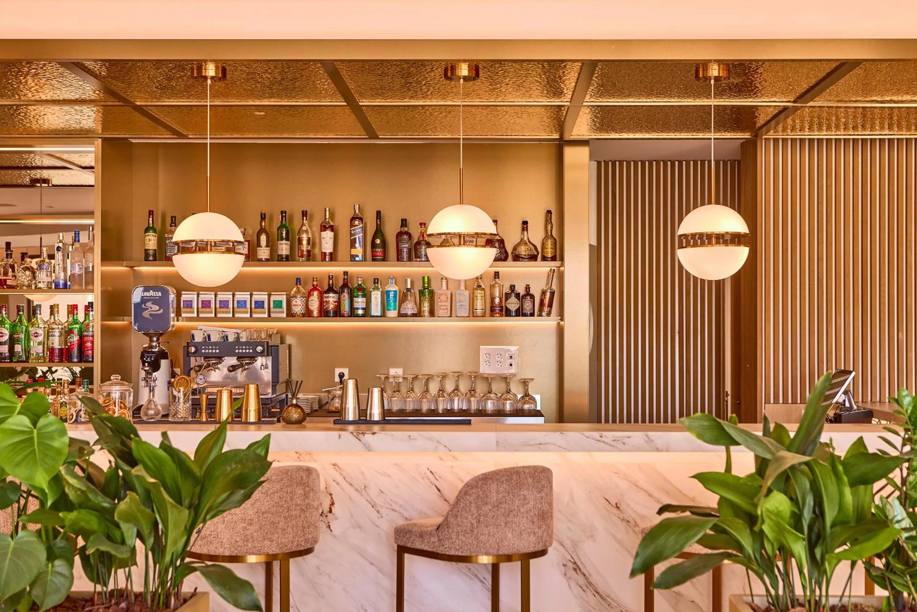 Lounge or bar in Universal Grand León & Spa