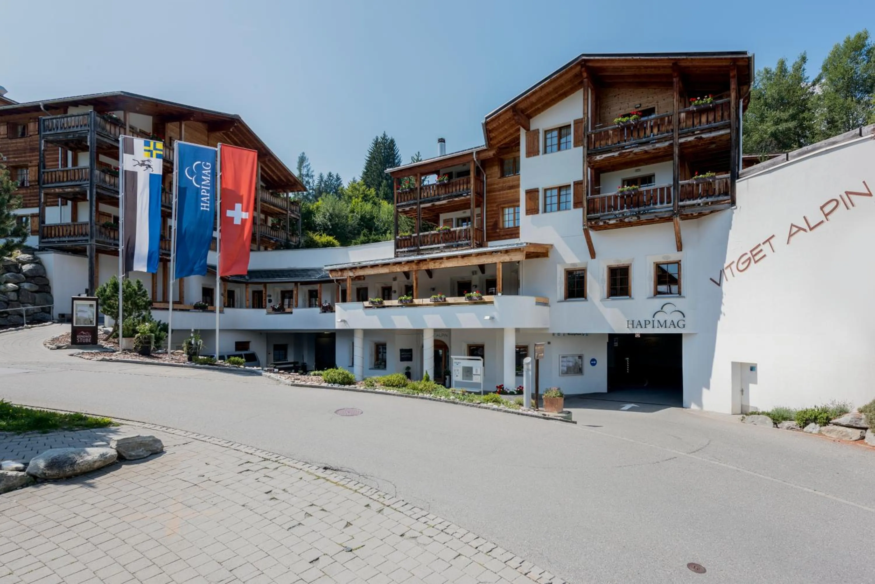 Facade/entrance in Hapimag Ferienwohnungen Flims