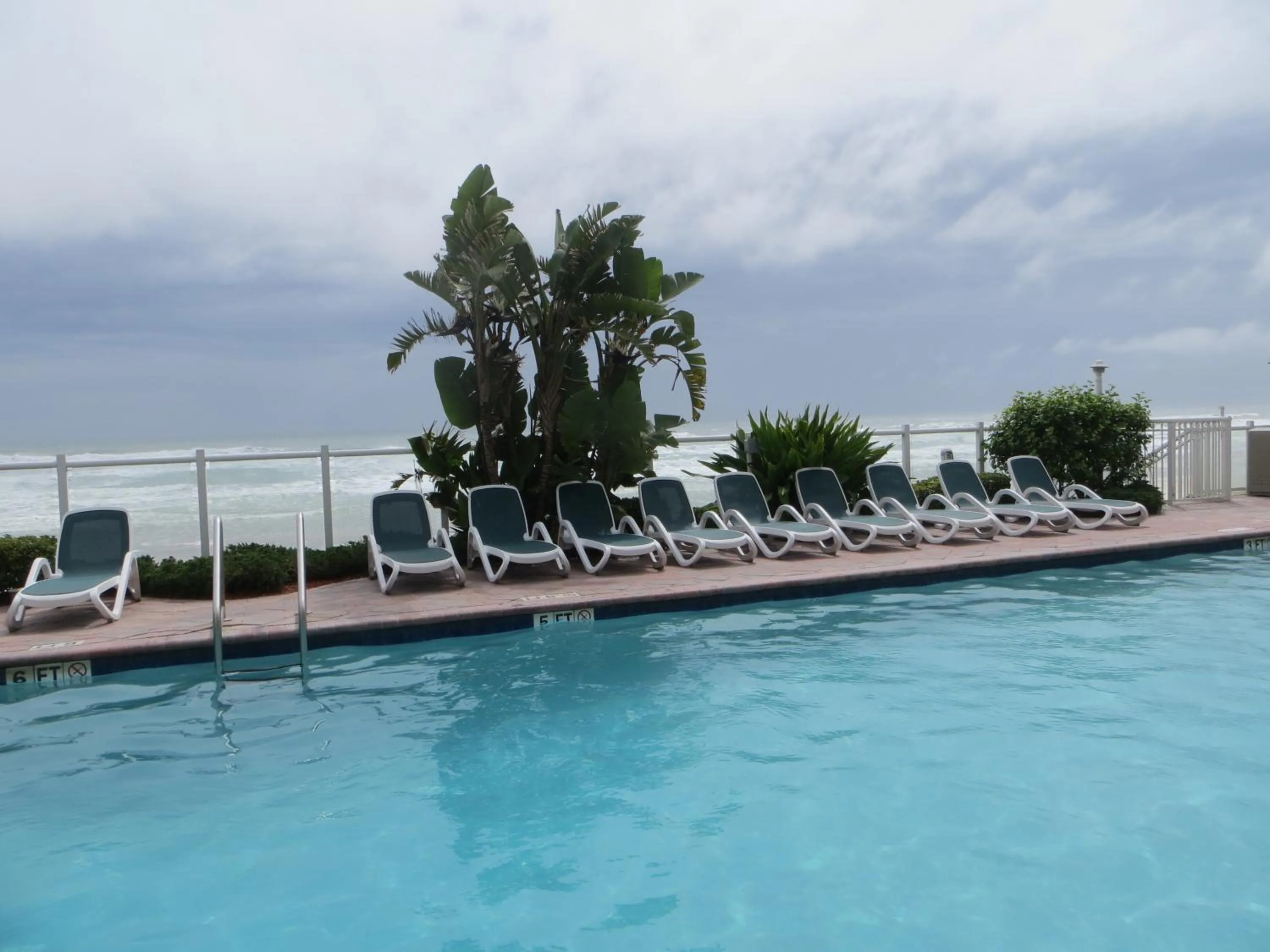 Sea view in Days Inn by Wyndham Daytona Oceanfront