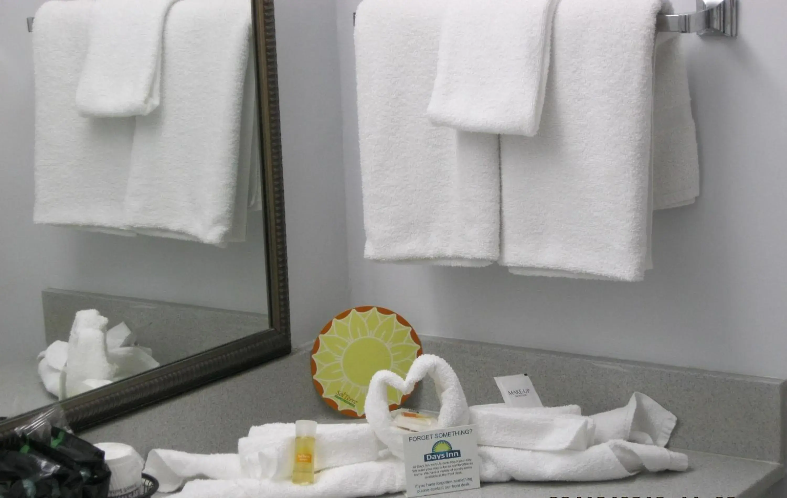 King Room with Ocean View - Non-Smoking in Days Inn by Wyndham Daytona Oceanfront King Room with Ocean View - Non-Smoking in Days Inn by Wyndham Daytona Oceanfront