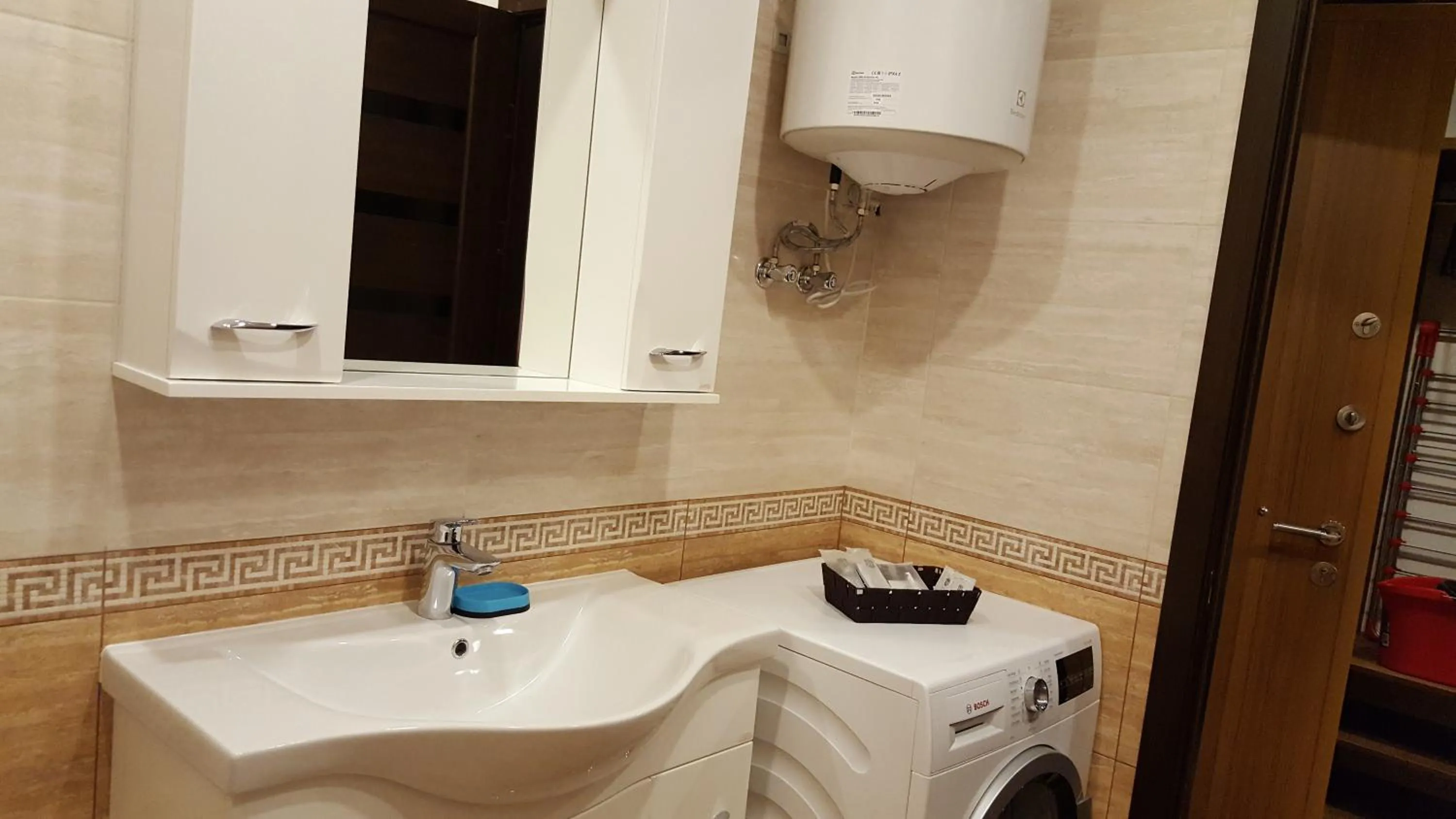 Toilet in Mimino Apartment Deluxe First Line (C II)