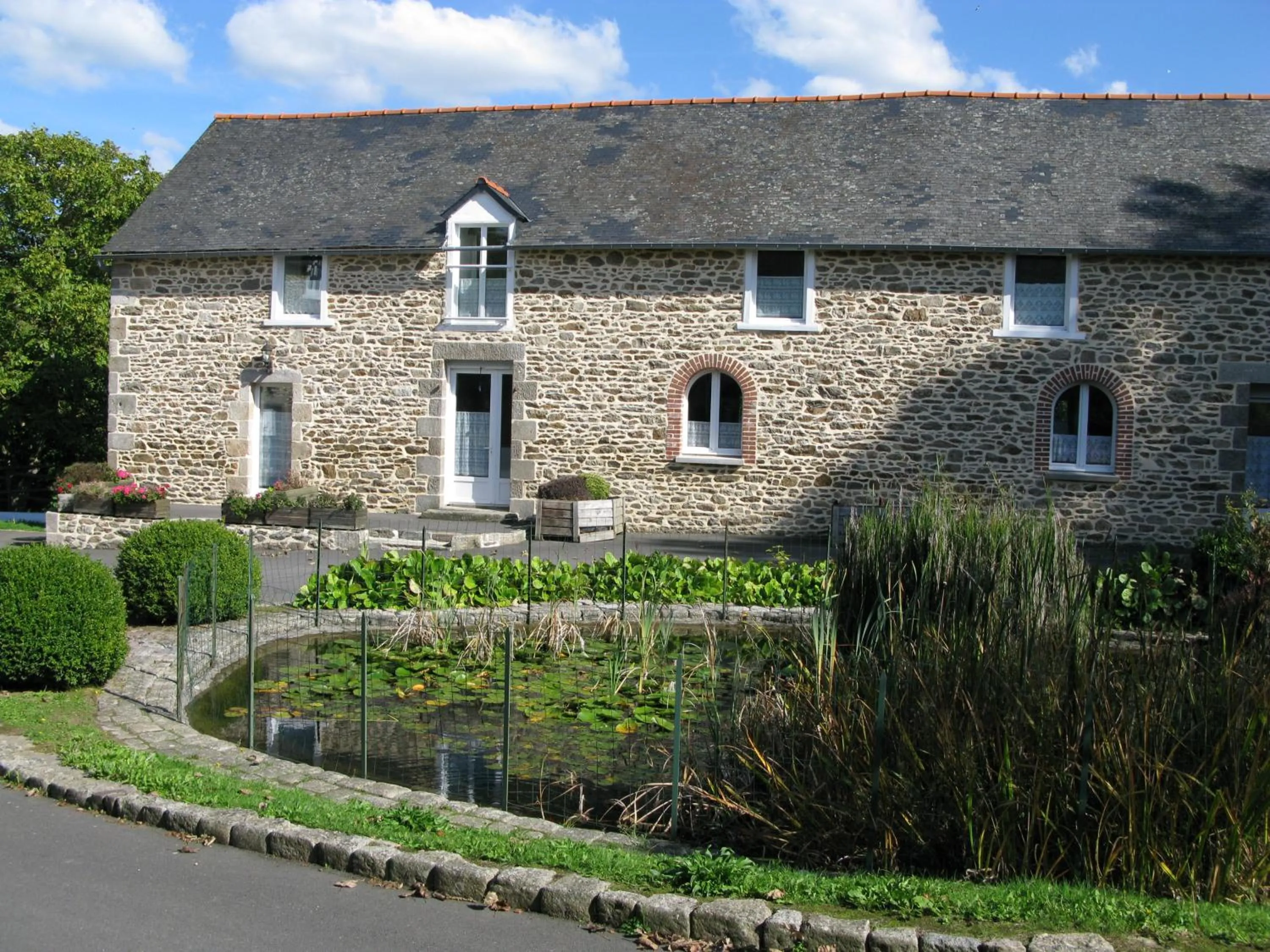 Property building in Les chambres de La Métairie du Dick