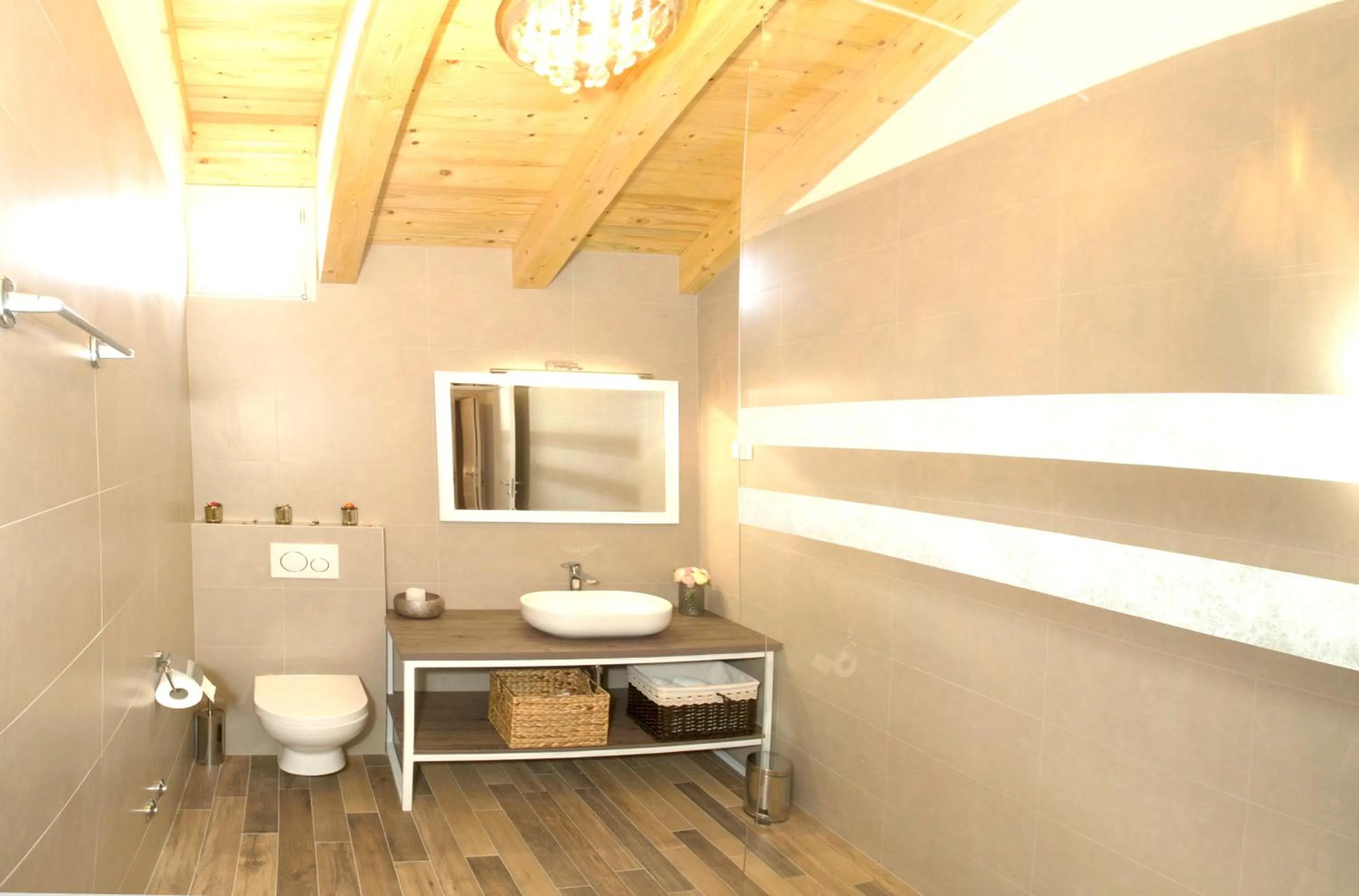 Bathroom in Aspalathos Residence