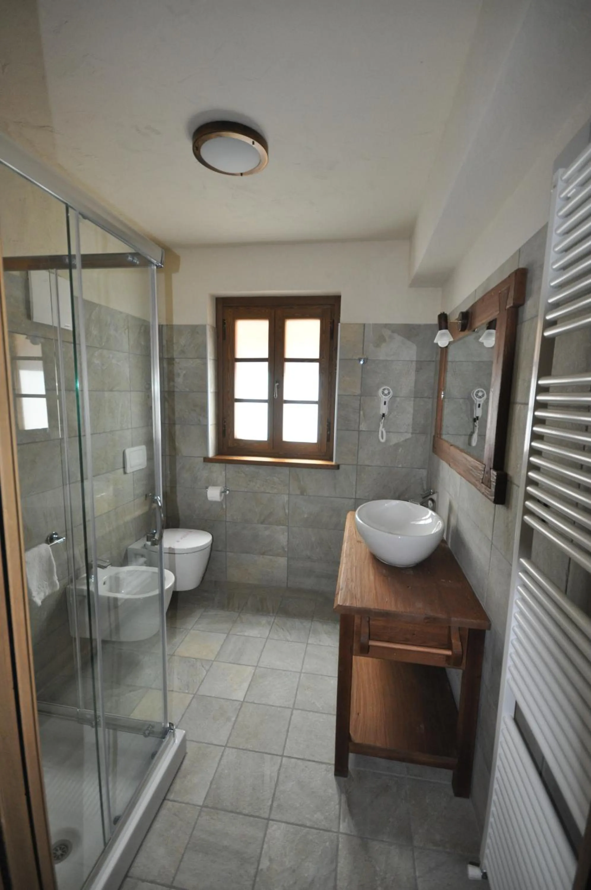 Shower in Limone Palace Aparthotel