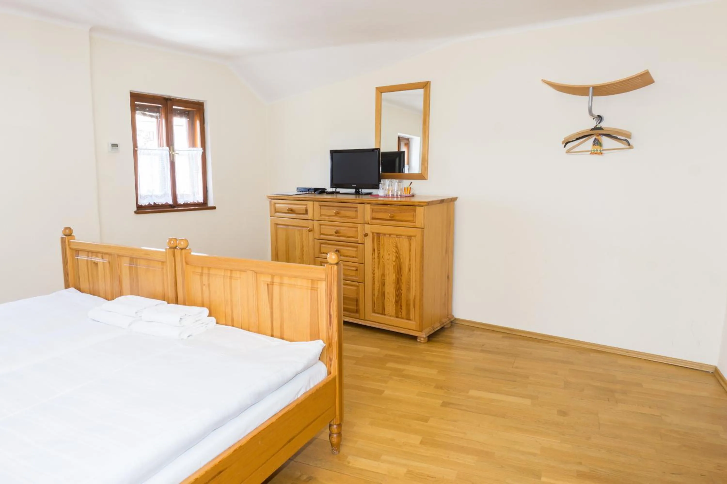 TV and multimedia, Bed in Hotel Barbakan