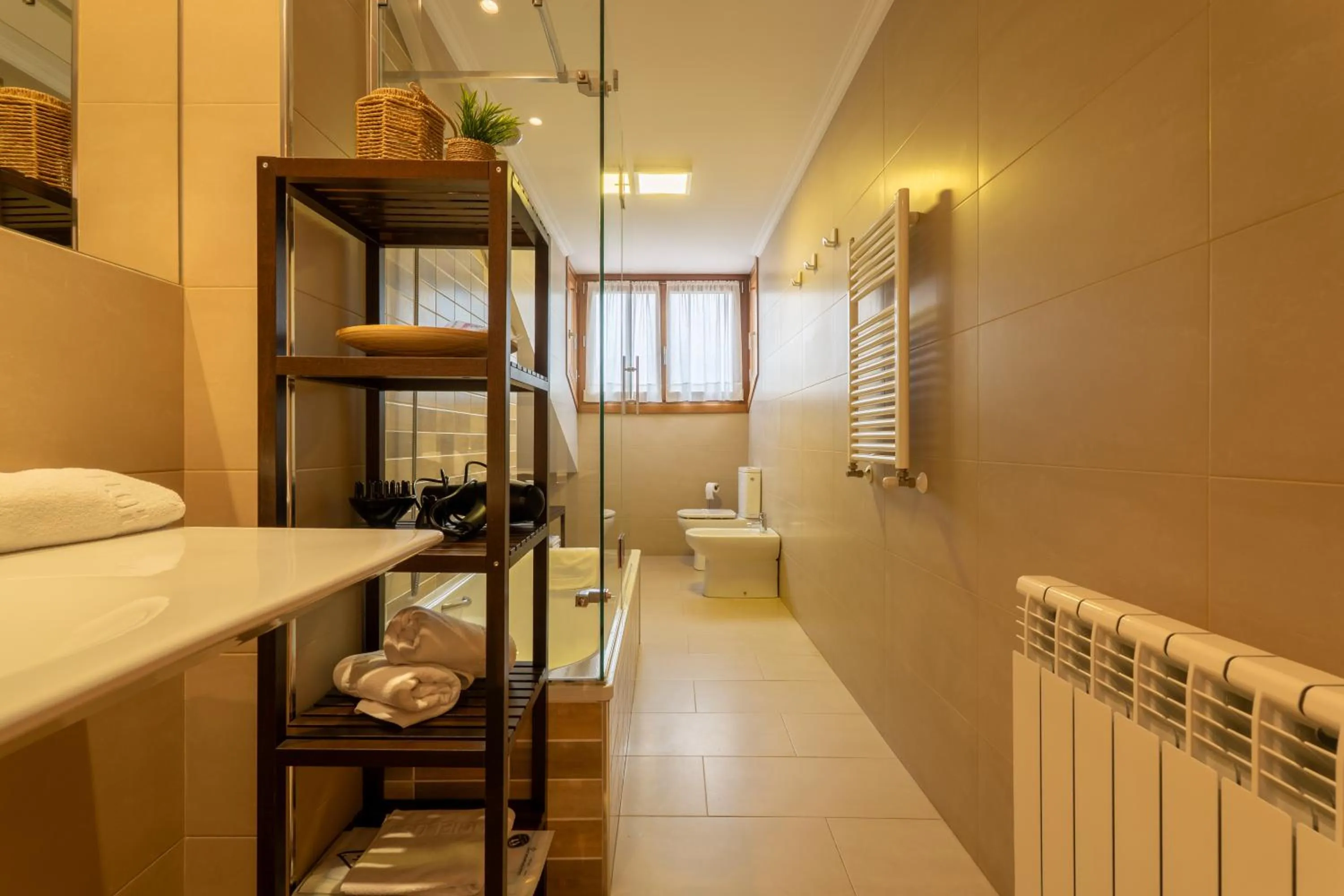 Bathroom in Apartamentos Albatros