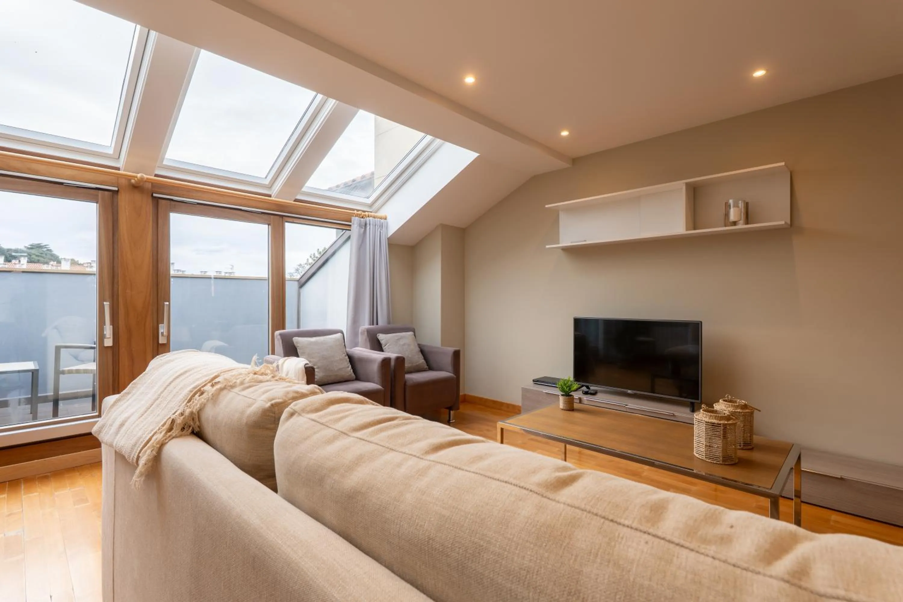 Living room in Apartamentos Albatros