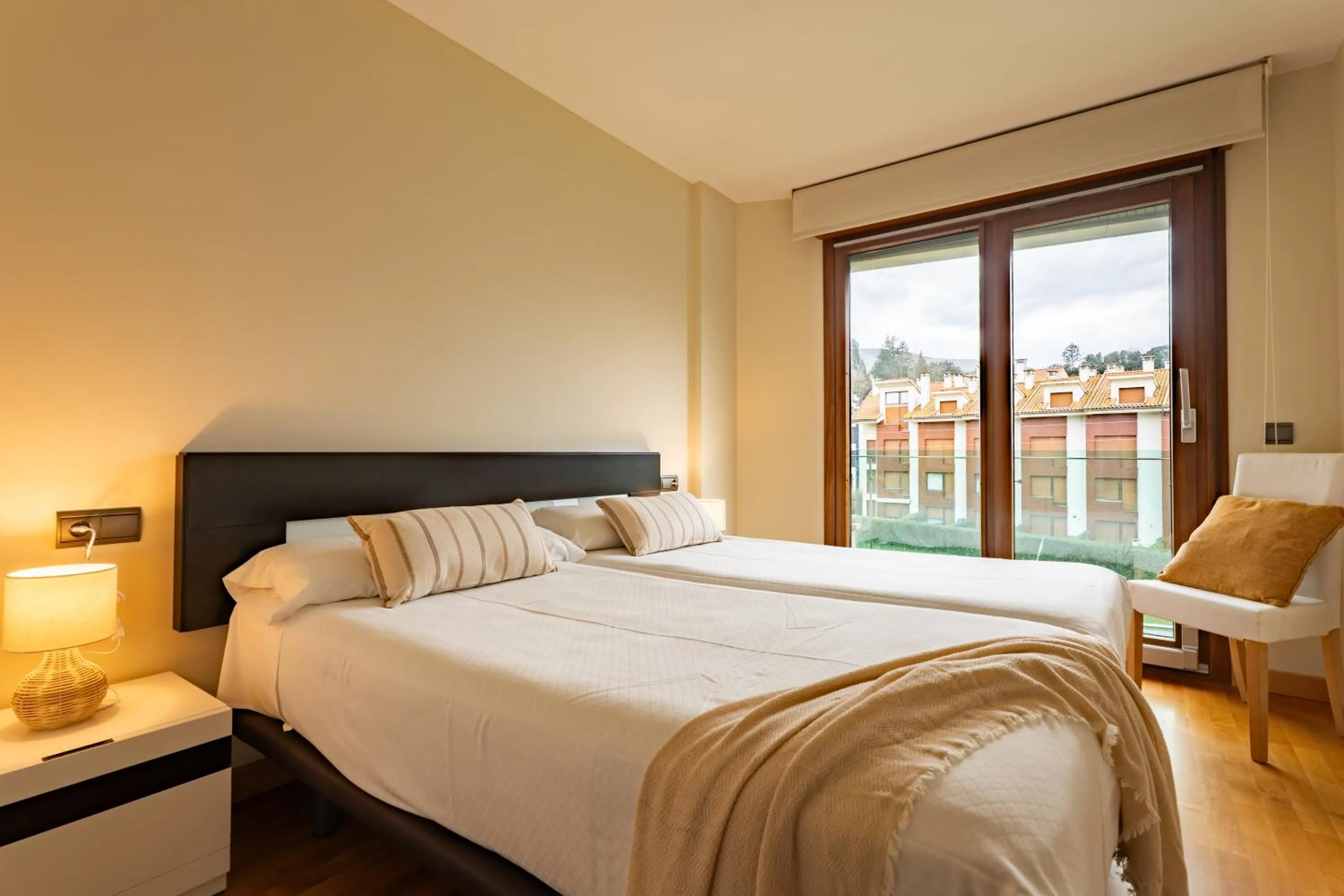 Bed in Apartamentos Albatros