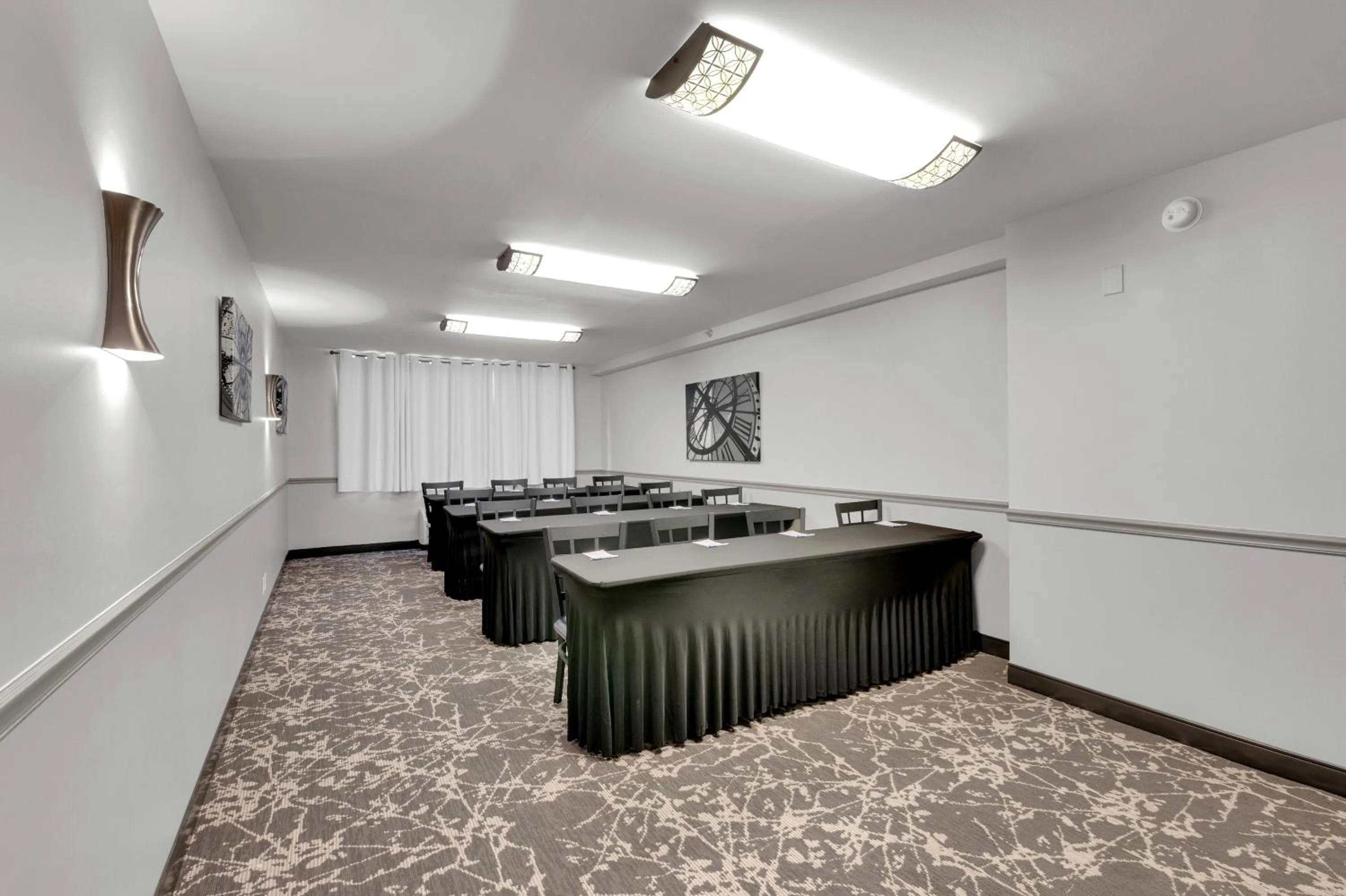 Meeting/conference room in Best Western Plus The Charles Hotel