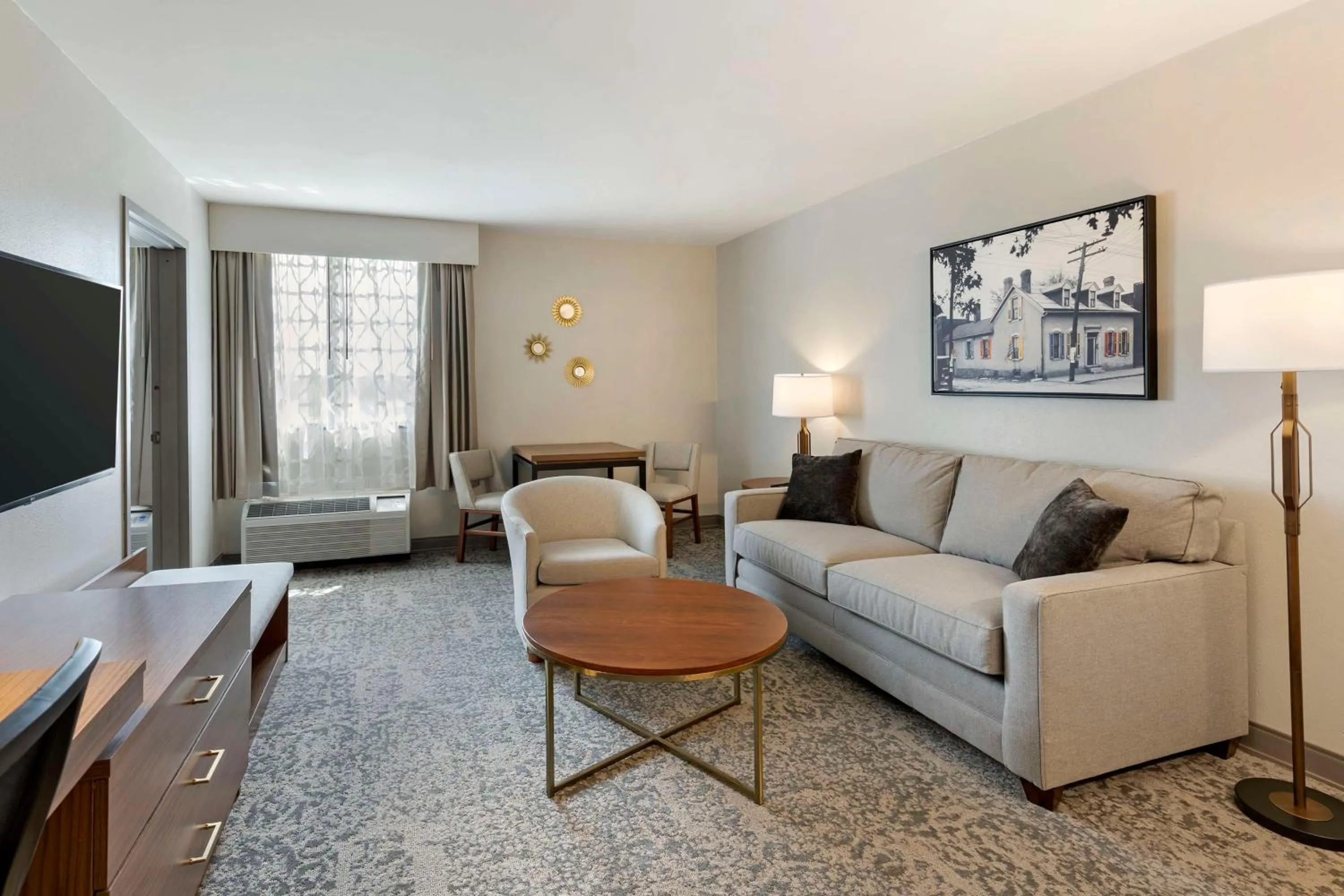 Bedroom in Best Western Plus The Charles Hotel