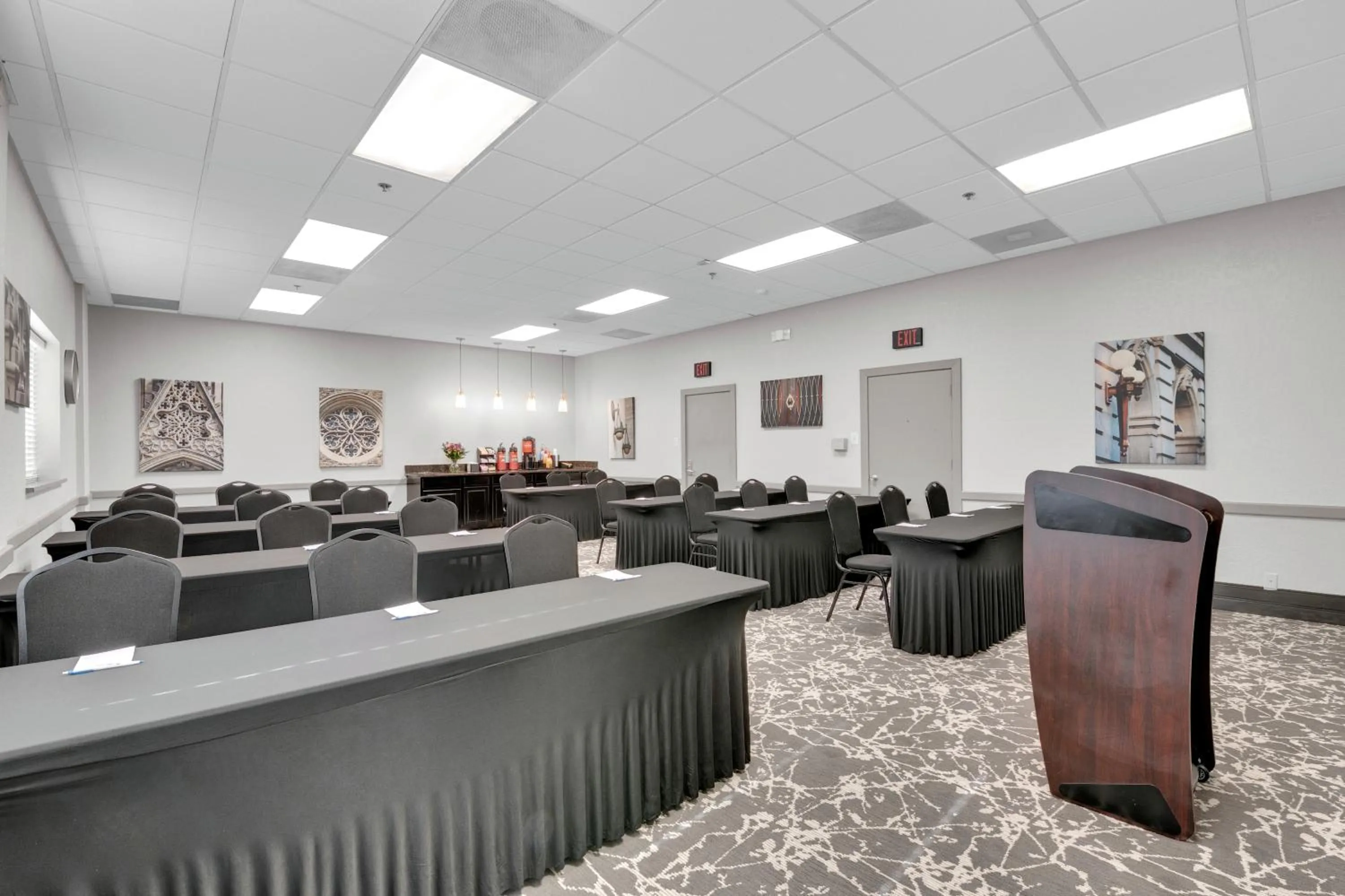 Meeting/conference room in Best Western Plus The Charles Hotel