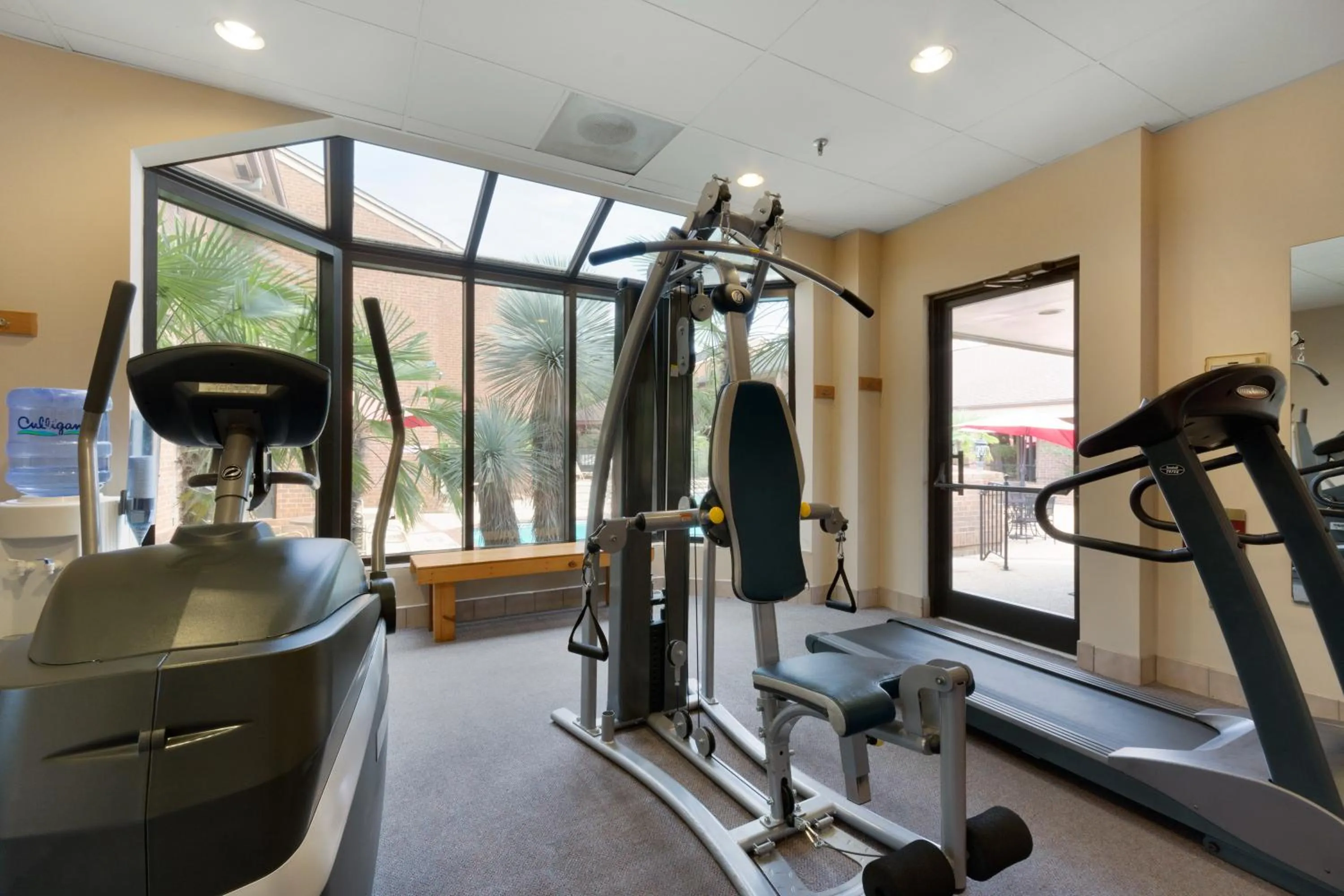 Fitness centre/facilities in Ramada by Wyndham Raleigh