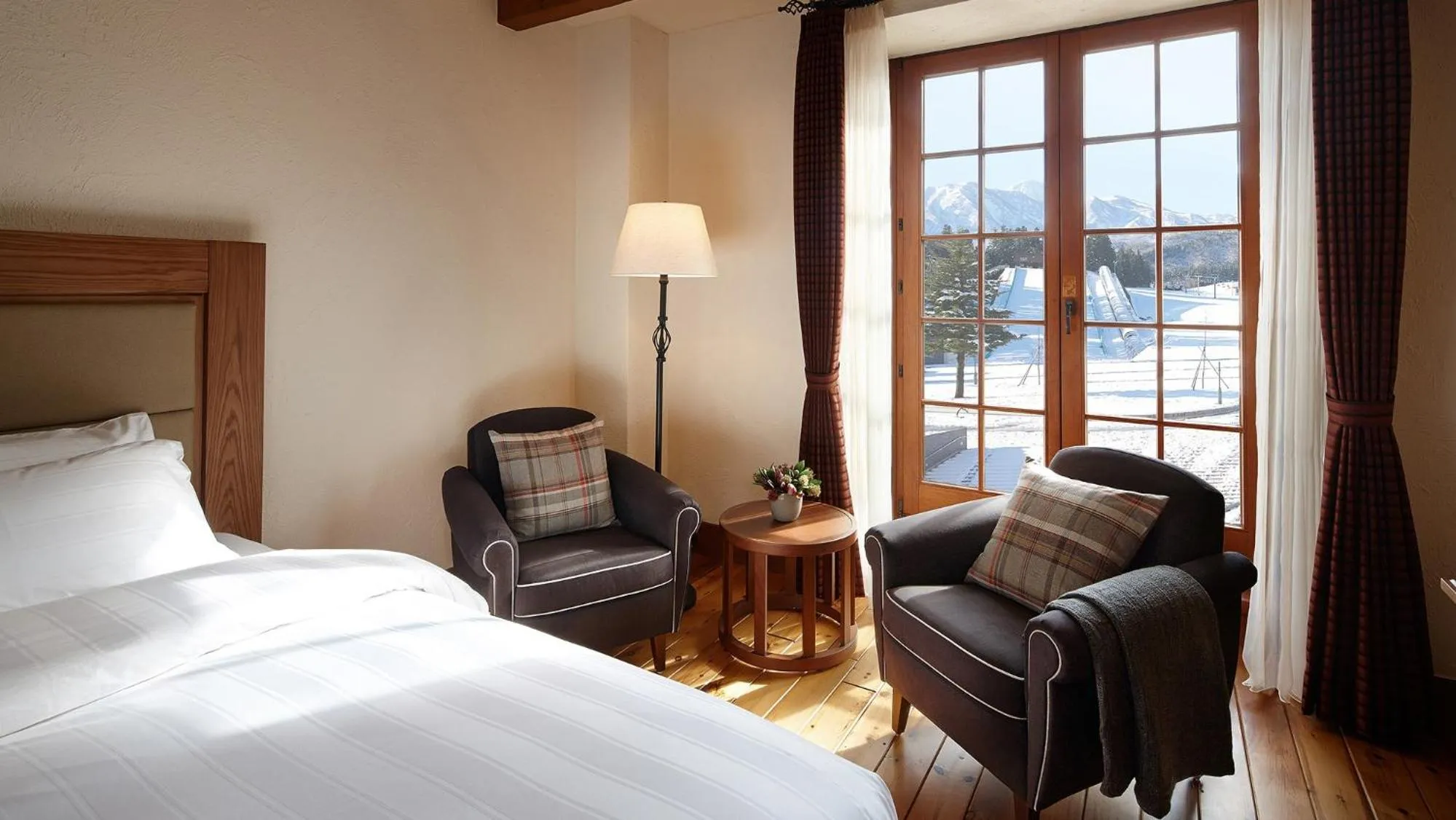 Photo of the whole room, Bed in Lotte Arai Resort