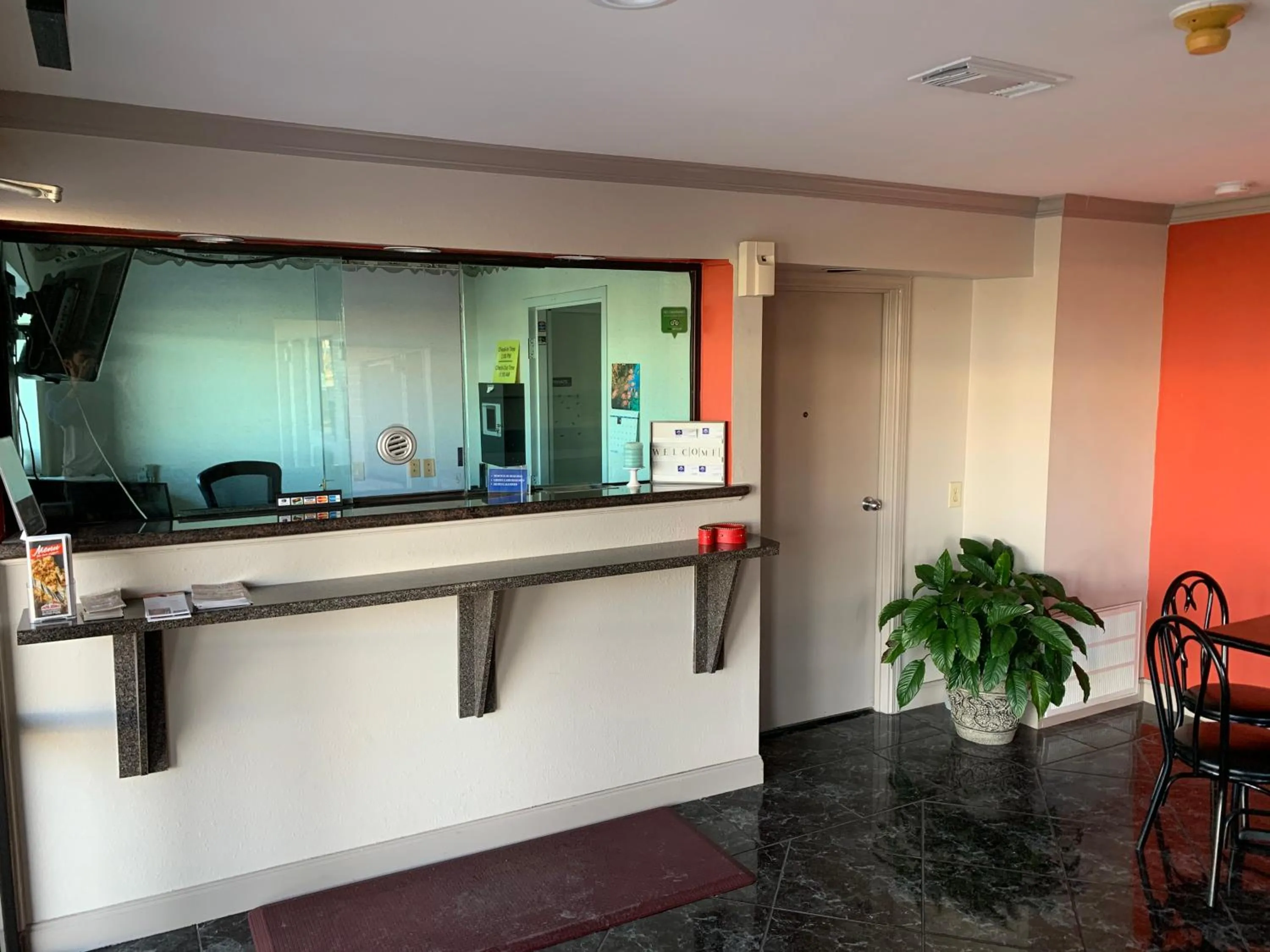 Lobby or reception in Americas Best Value Inn Hobby Airport