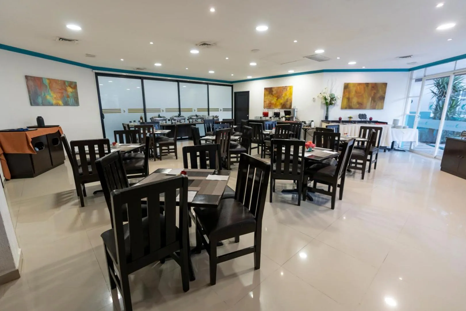 Restaurant/places to eat in Hotel Ocean View