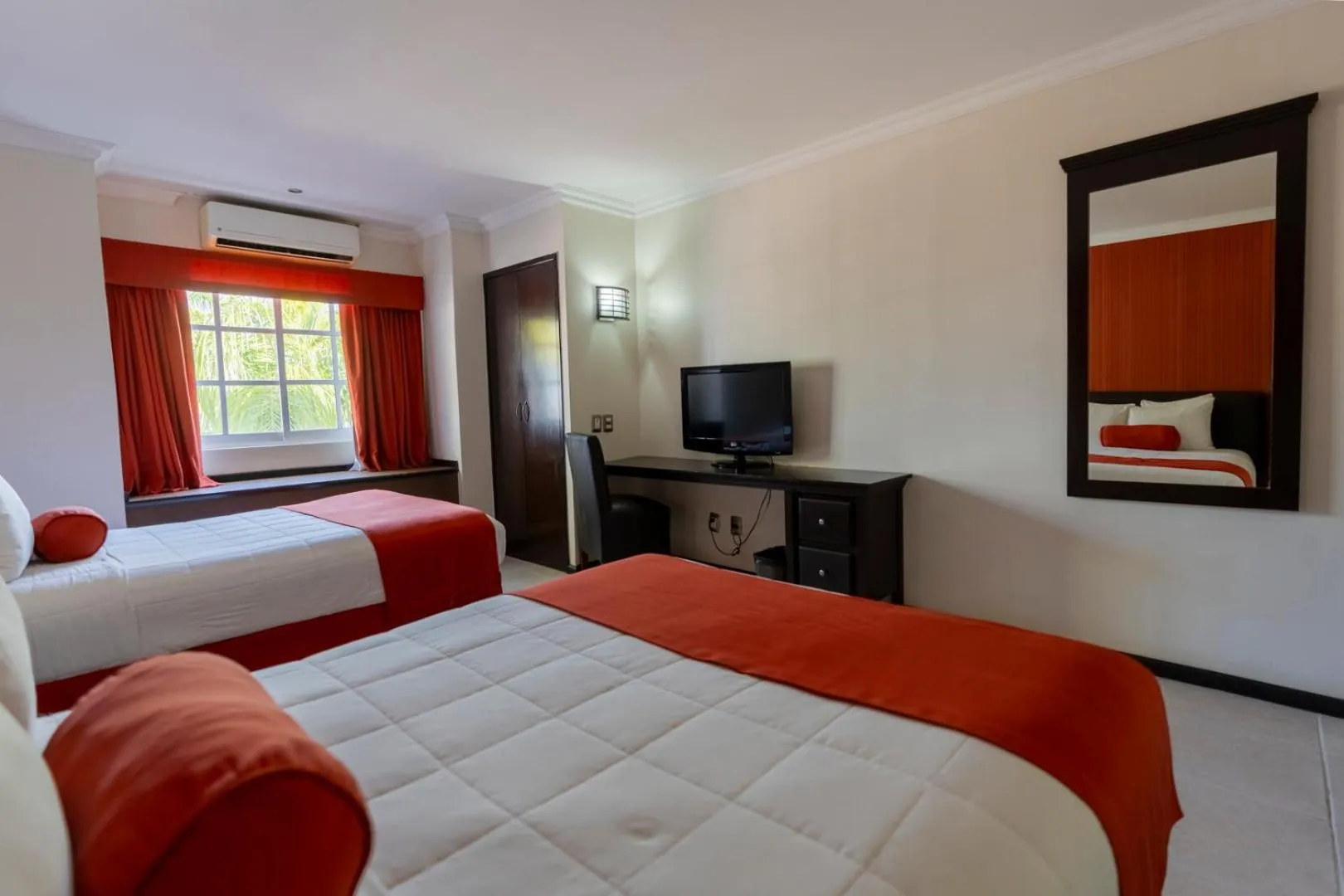 Bed in Hotel Ocean View