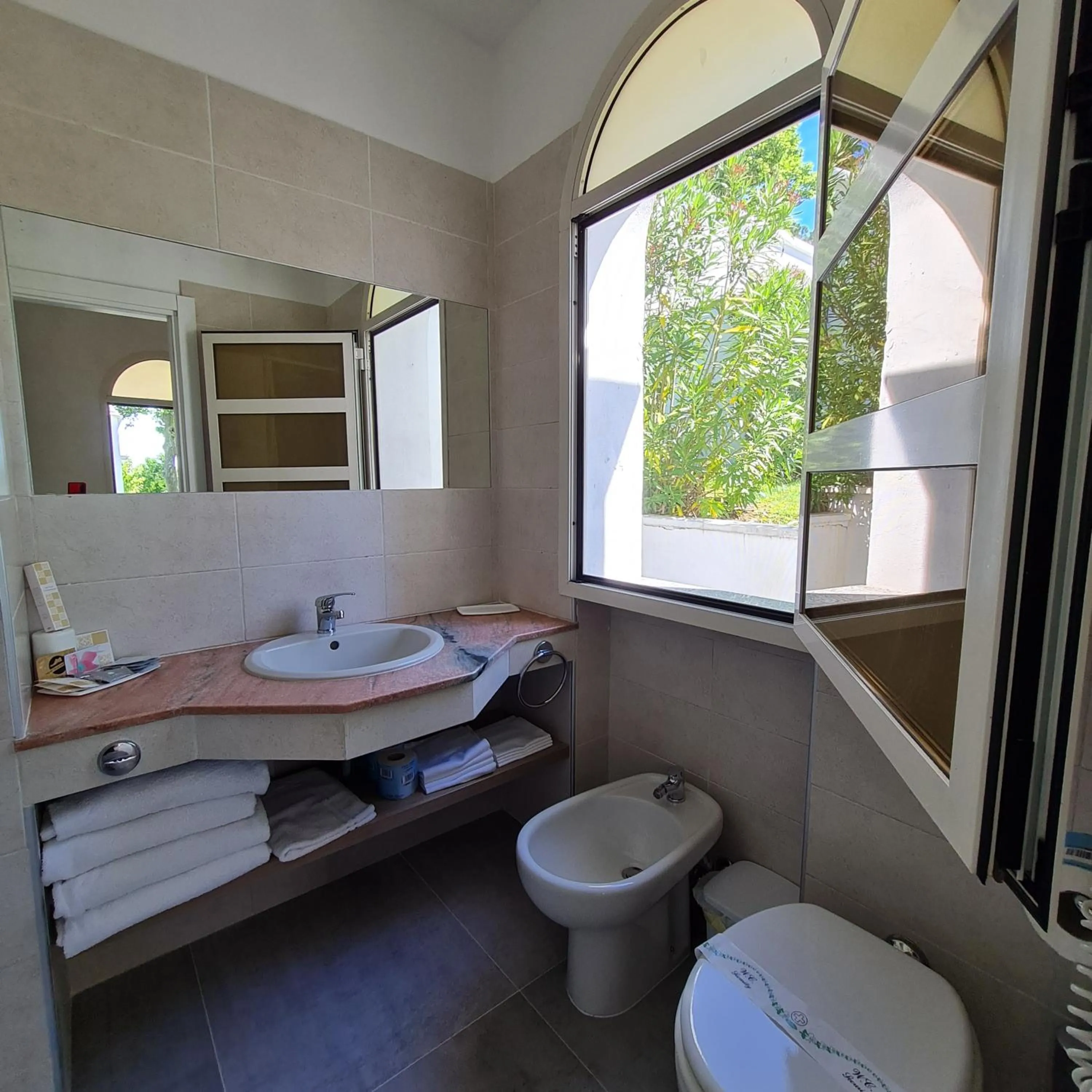 Toilet in Villaggio La Pescaccia