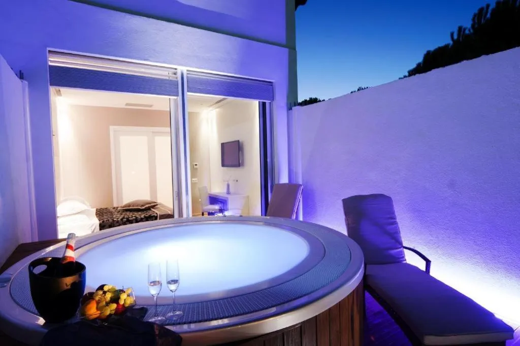 Hot Tub in Villaggio La Pescaccia