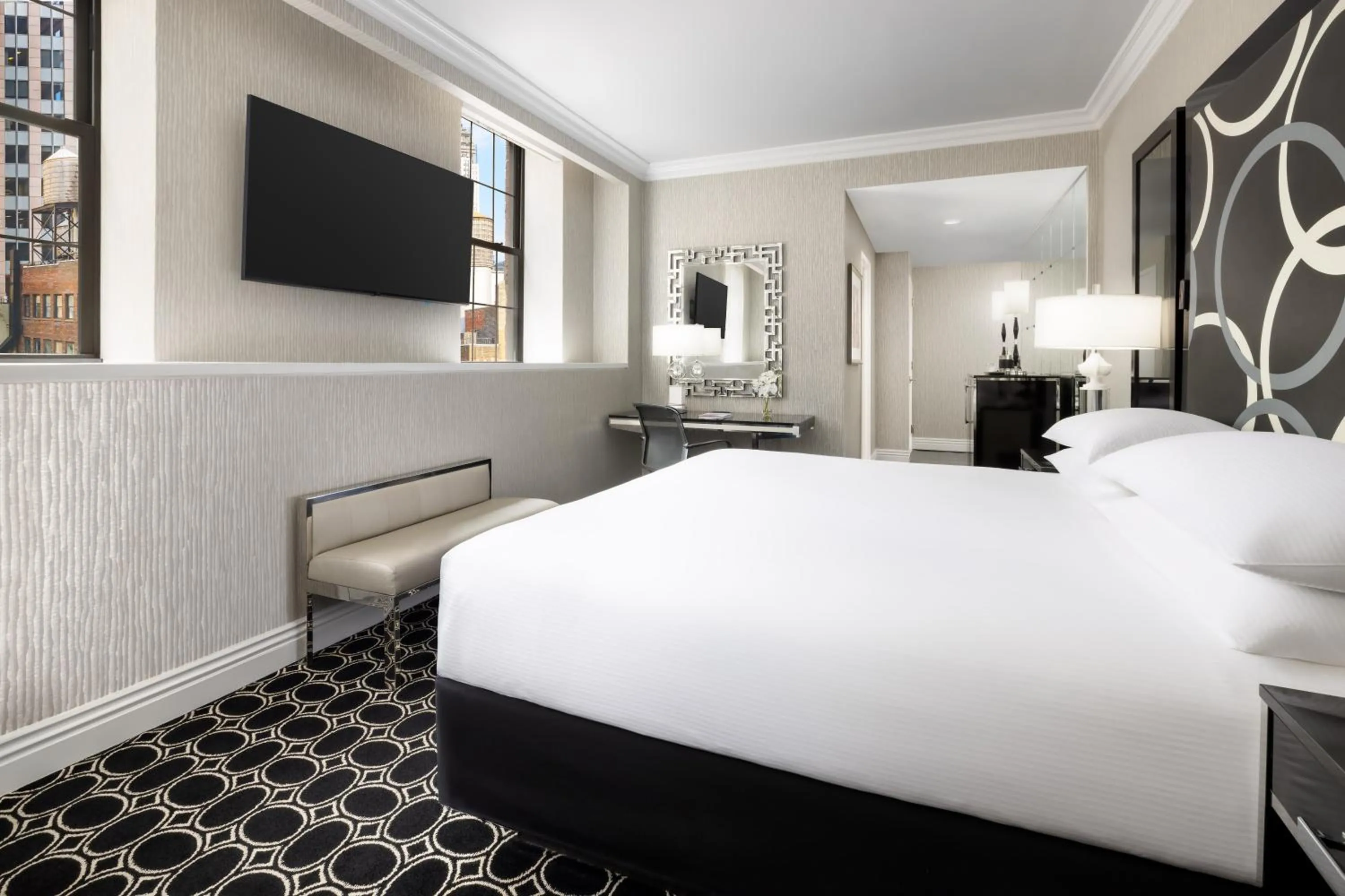 Bedroom, Bed in The Muse New York