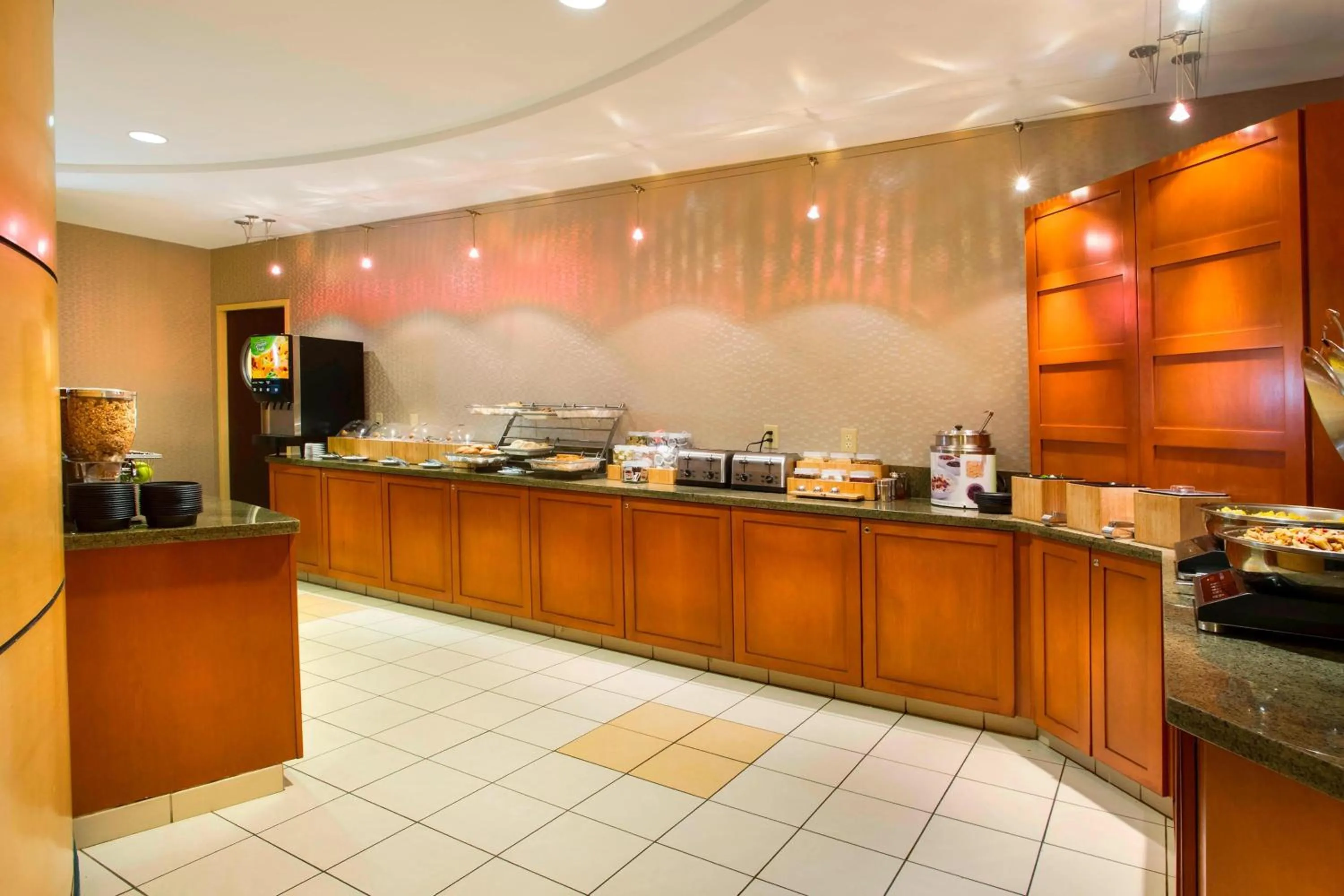 Breakfast in SpringHill Suites by Marriott Omaha East, Council Bluffs, IA