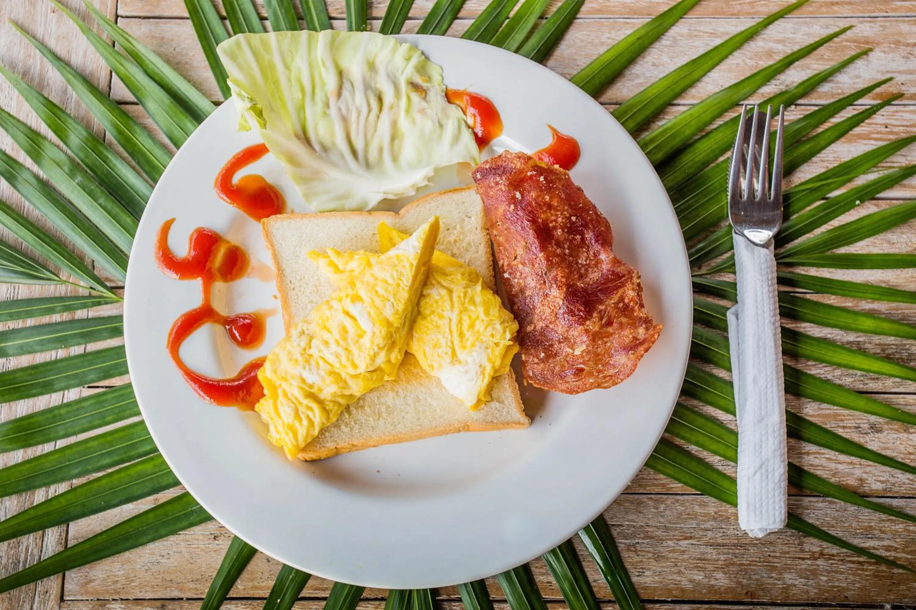 Food and drinks in The Syron Huts Lembongan
