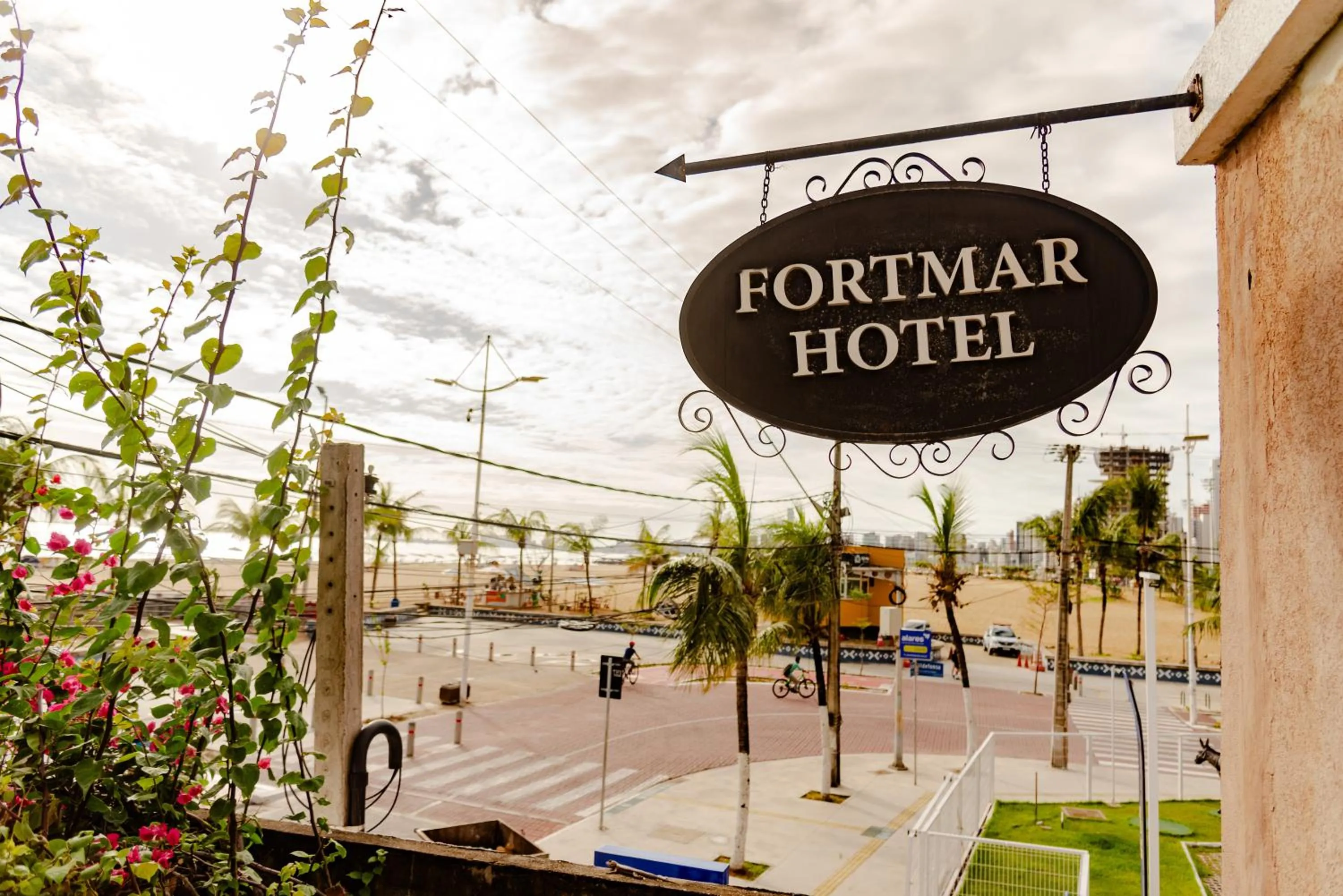 Facade/entrance in Fortmar Hotel