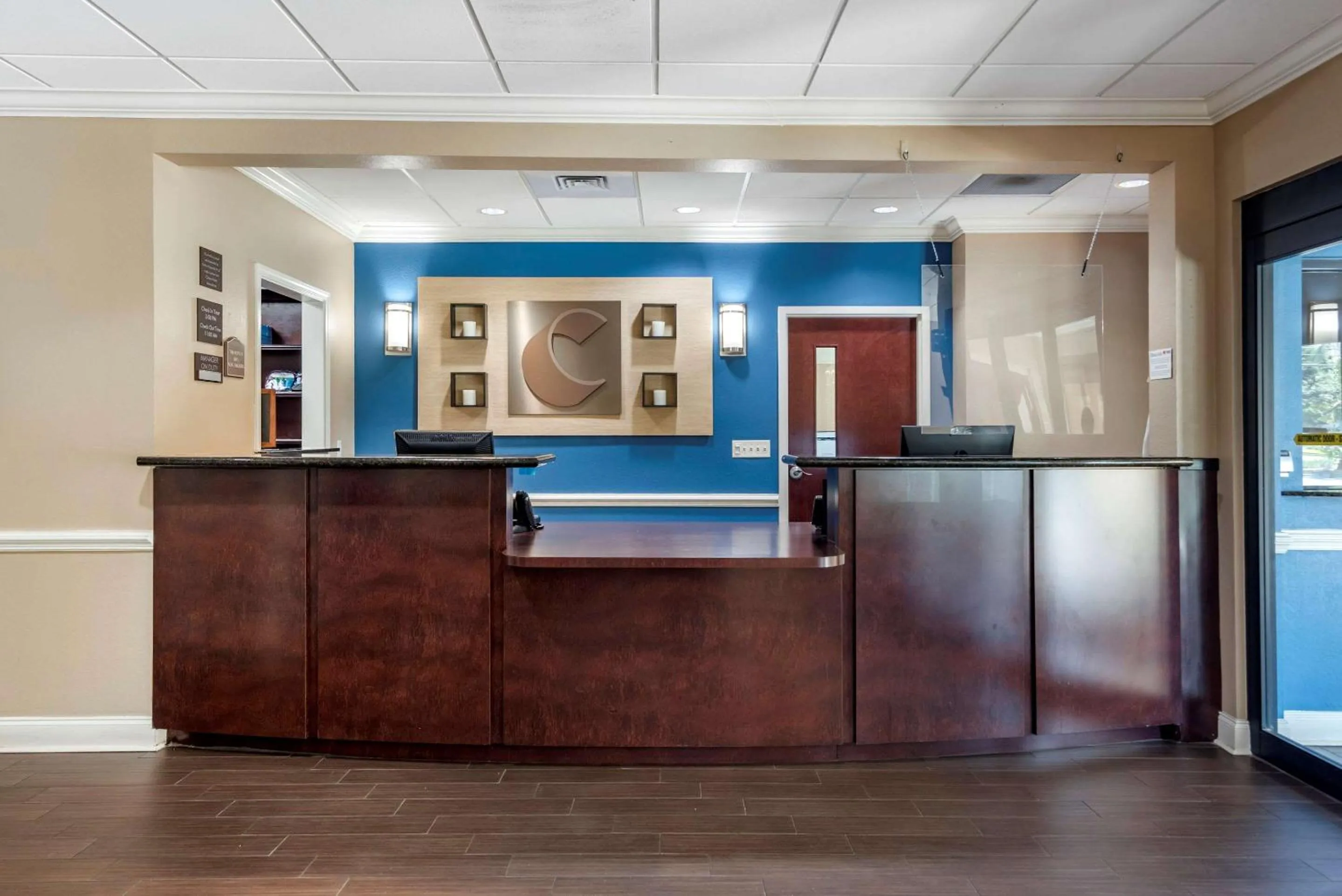 Lobby or reception in Comfort Inn & Suites Fort Walton Beach