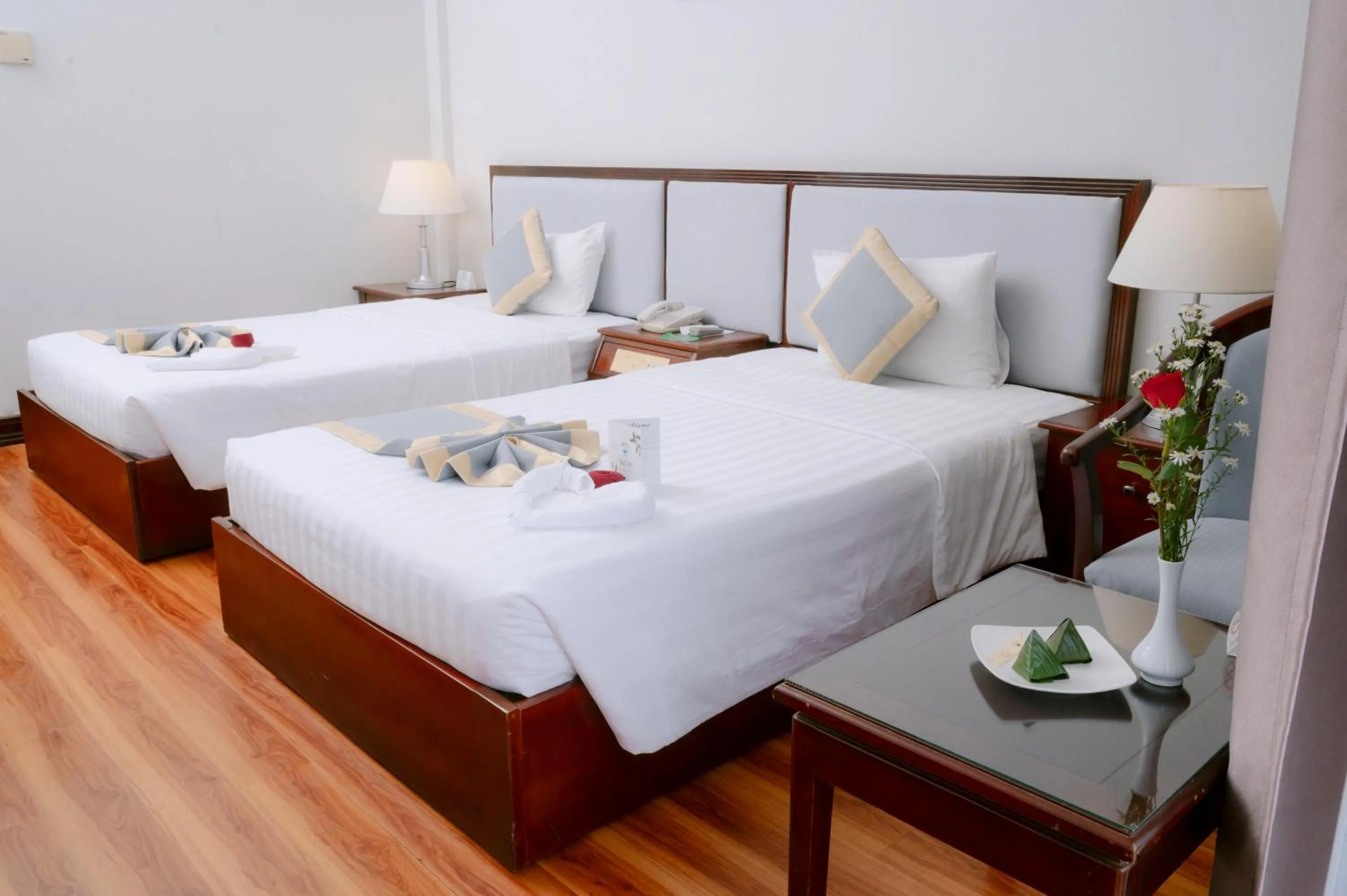 Bed in Seagull Hotel