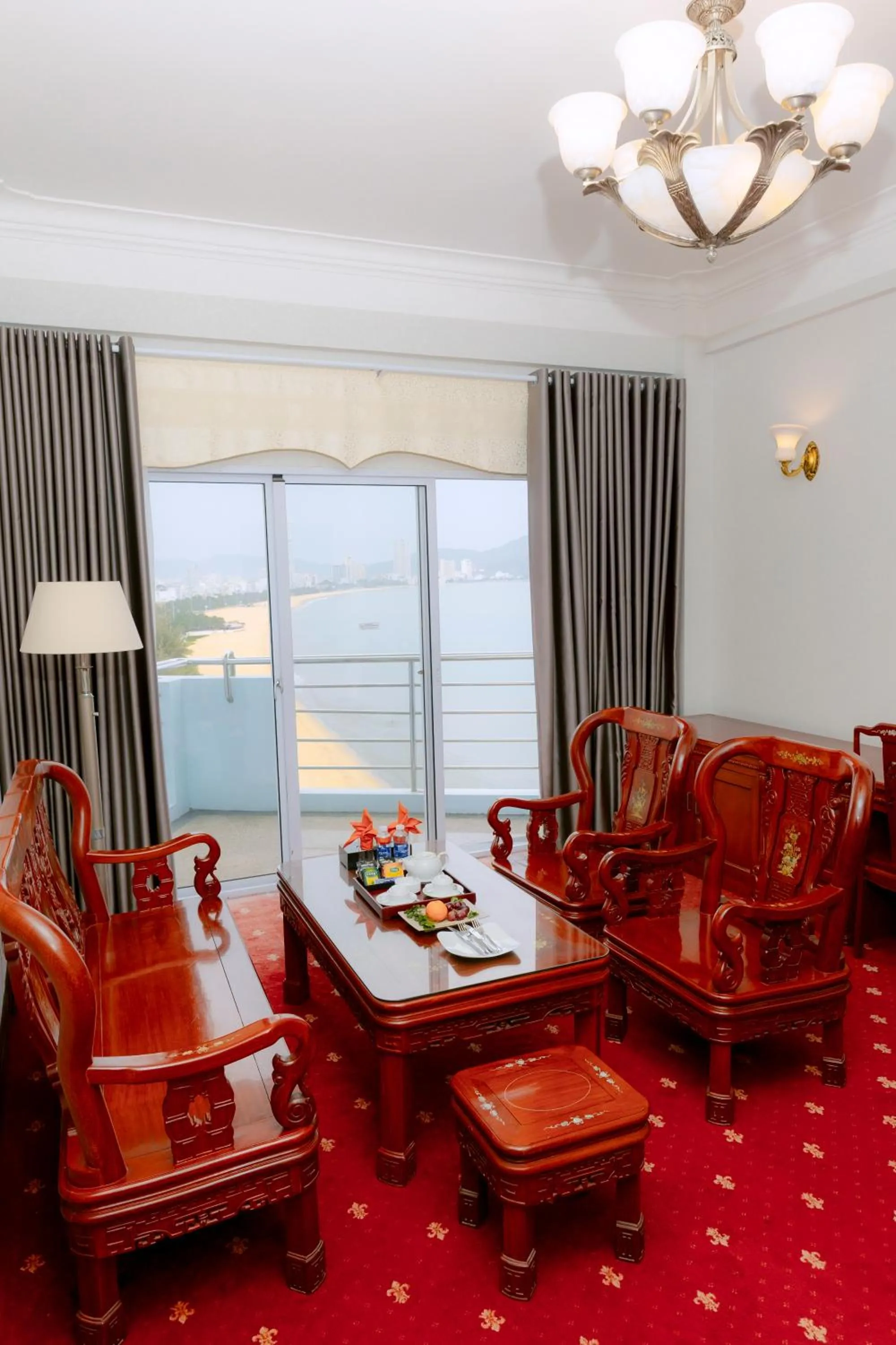 Living room in Seagull Hotel