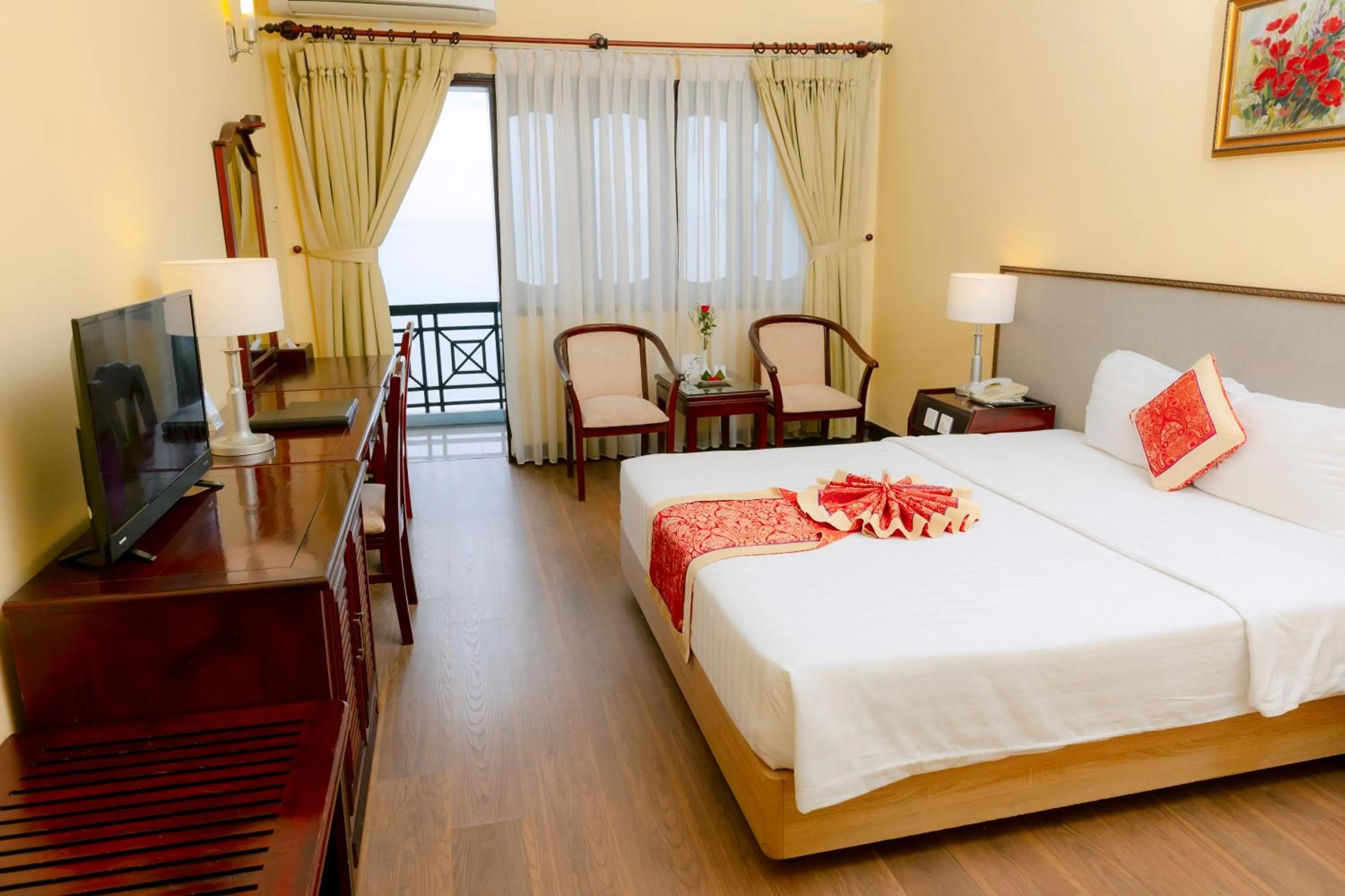 Bed in Seagull Hotel